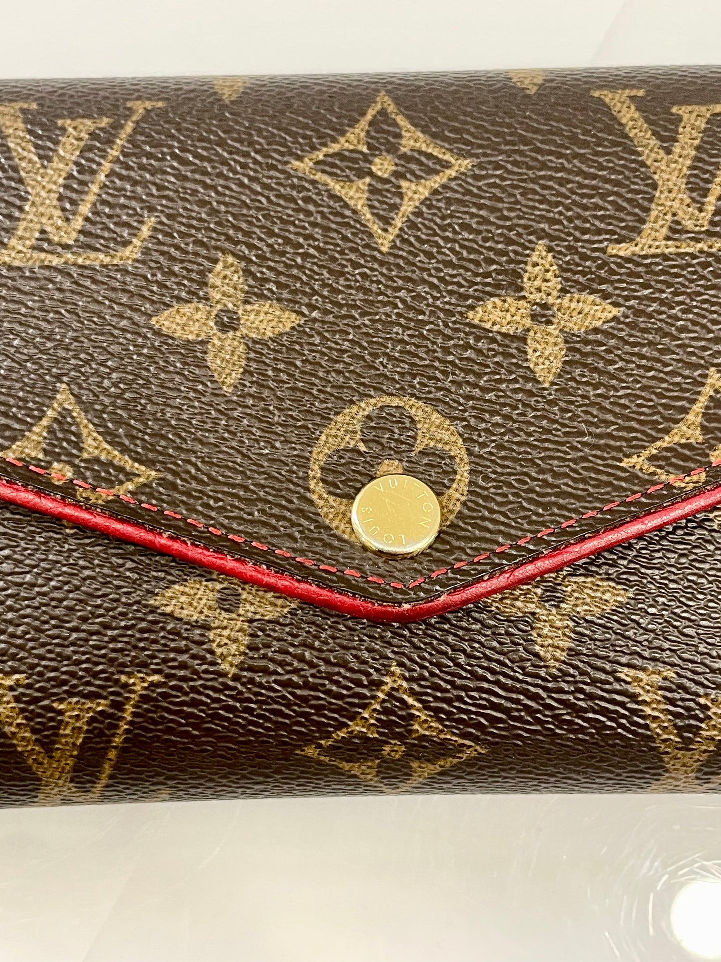 LOUIS VUITTON MONOGRAM CERISE PORTEFEUILLE REITRO SARAH WALLET