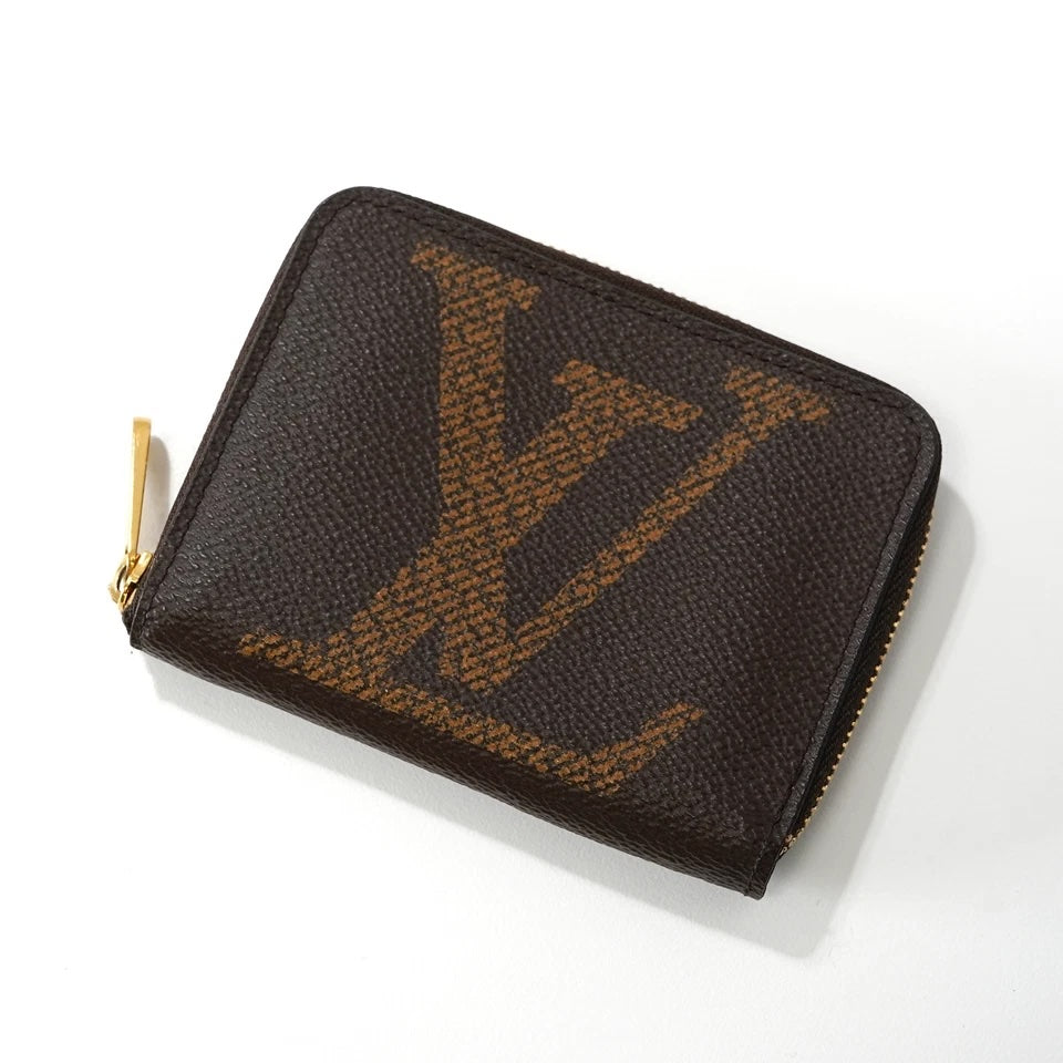 LOUIS VUITTON MONOGRAM GIANT ZIPPY COIN PURSE