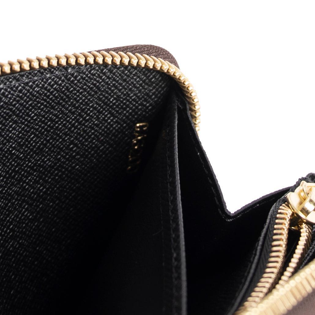 Louis Vuitton 2020 Giant Monogram Reverse Zippy Wallet