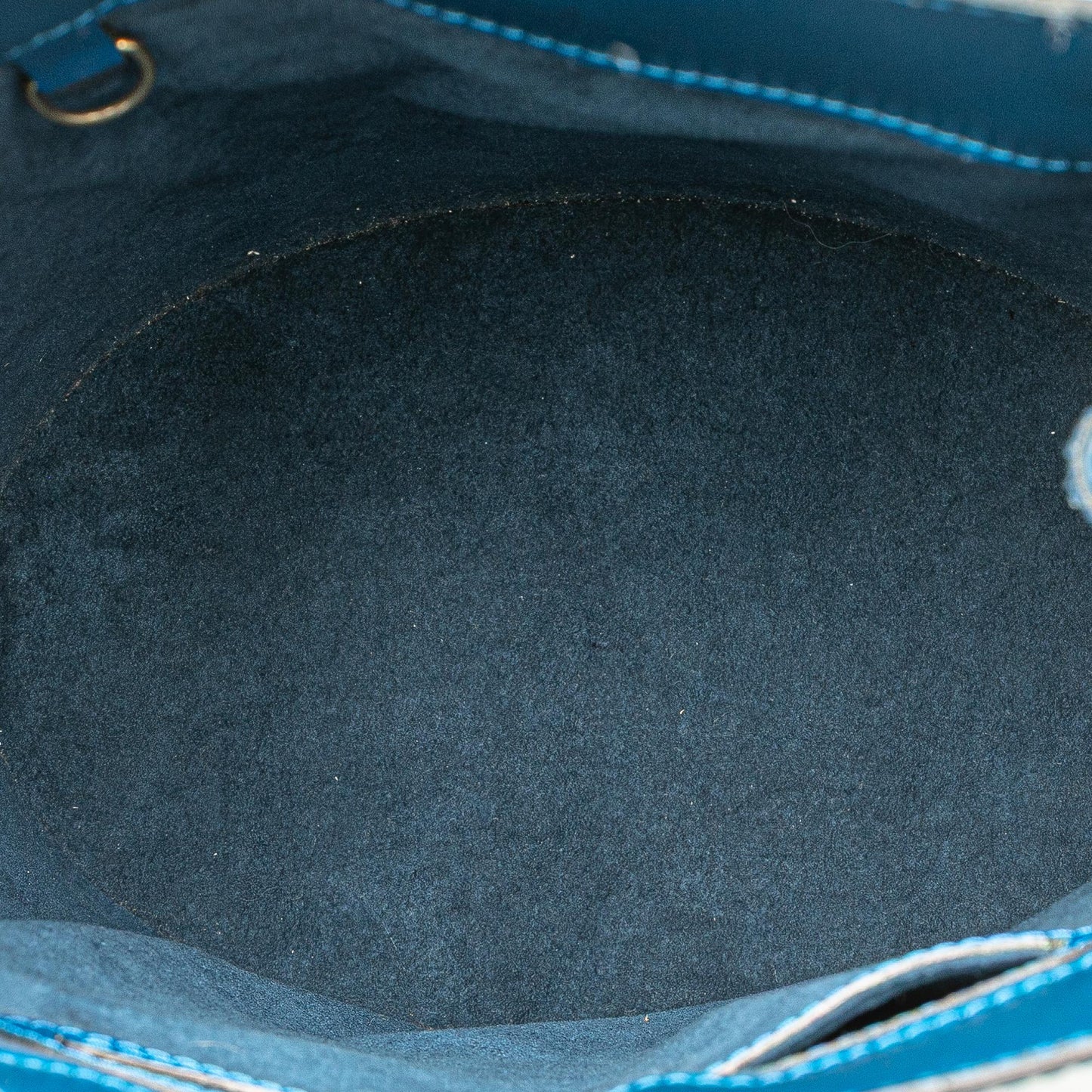 Louis Vuitton Epi Cluny