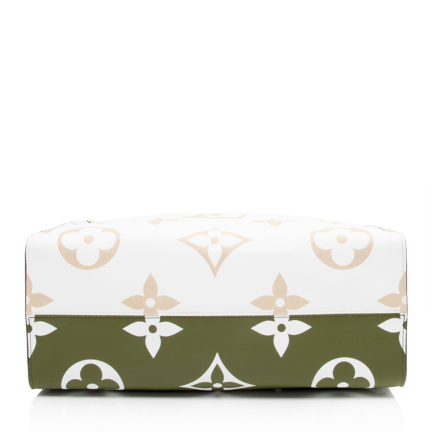 Louis Vuitton Giant Monogram Canvas Onthego GM Tote (SHF-2OCOFy)
