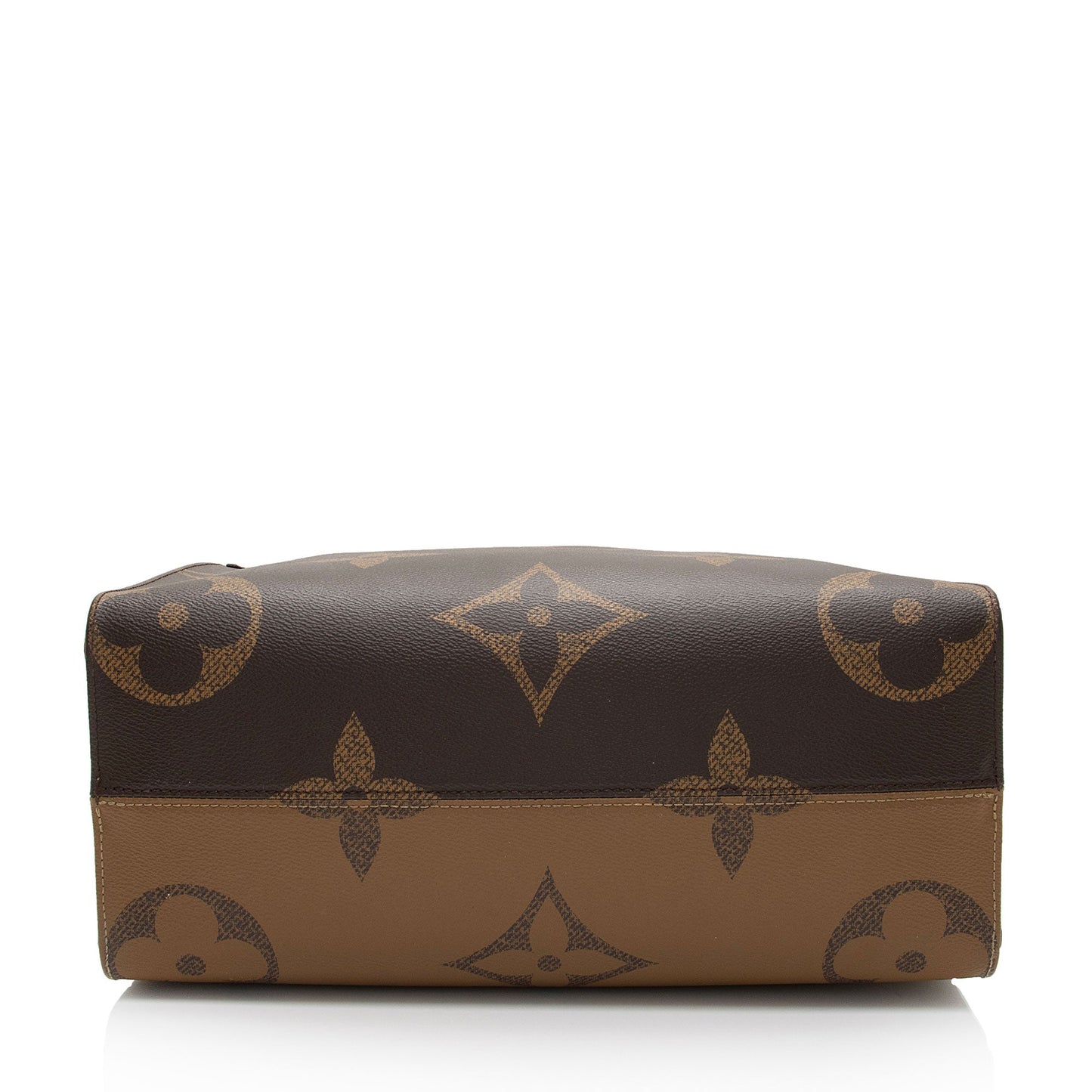 Louis Vuitton Giant Monogram Canvas Onthego MM Tote (SHF-HTs789)