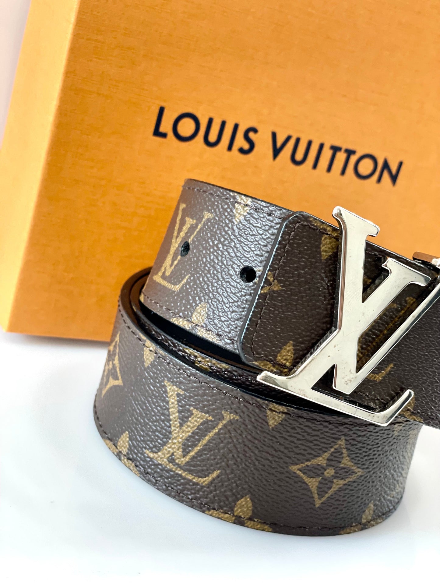 LOUIS VUITTON 40MM MONOGRAM LV BUCKLE BELT