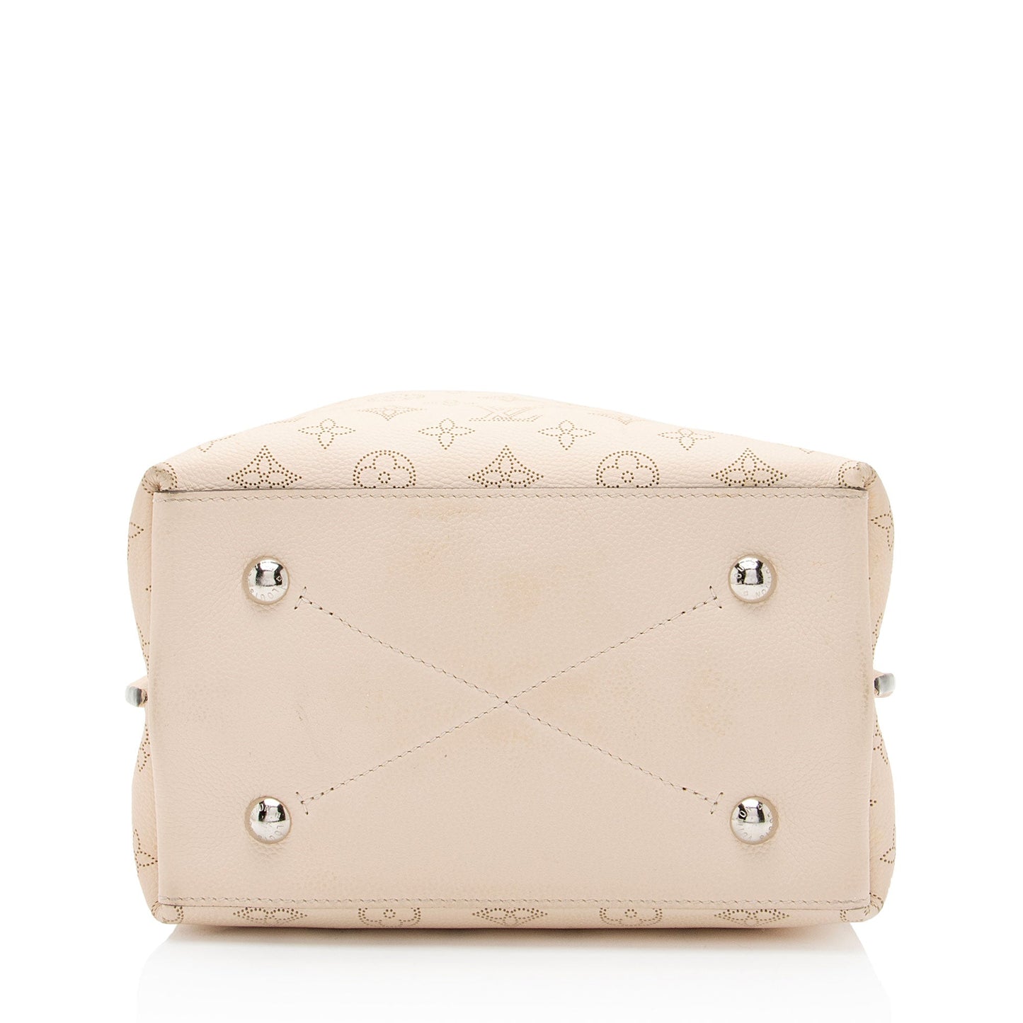 Louis Vuitton Mahina Leather Muria Bucket Bag (SHF-BNsEFh)