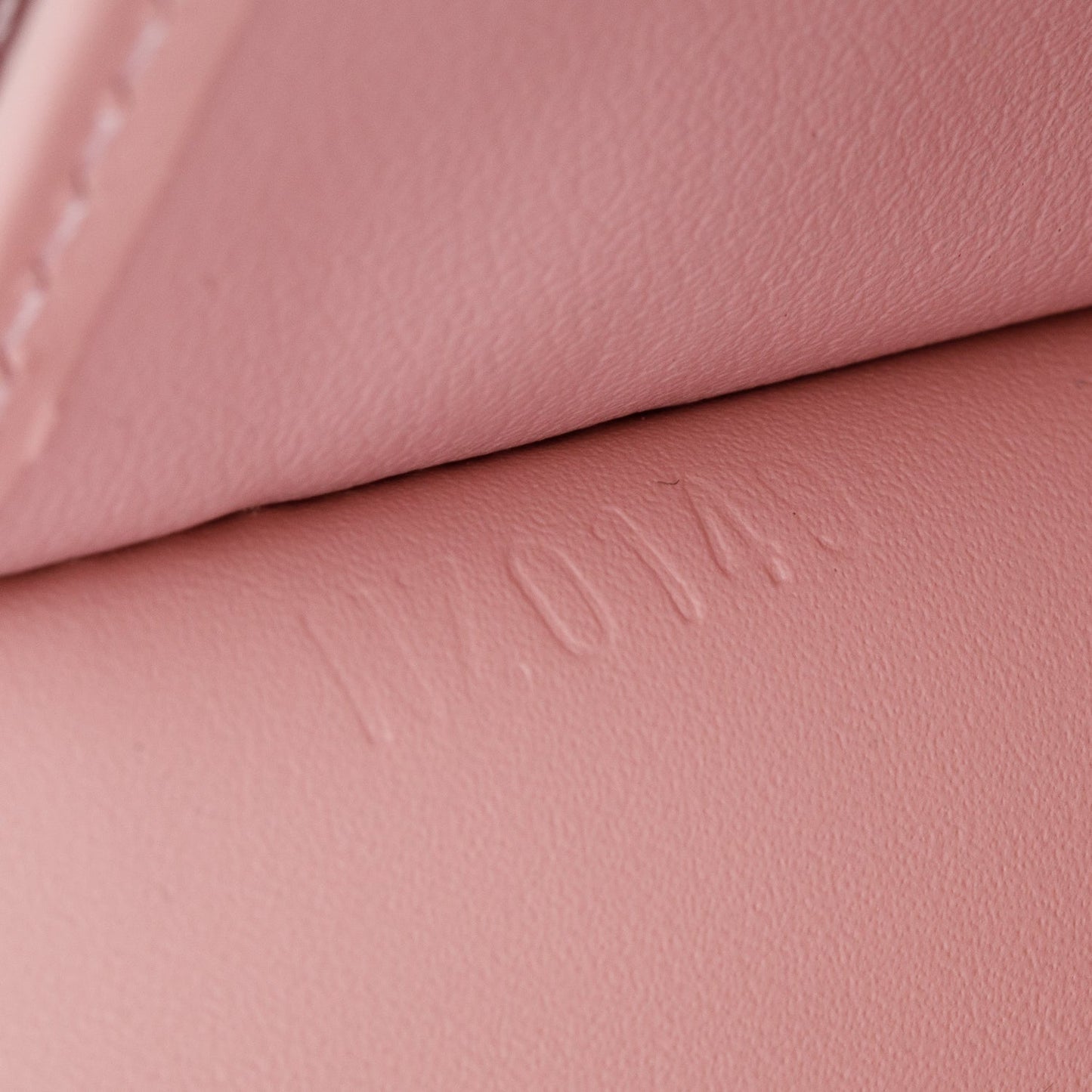 Louis Vuitton Monogram Canvas Pink Vernis Cherrywood Wallet