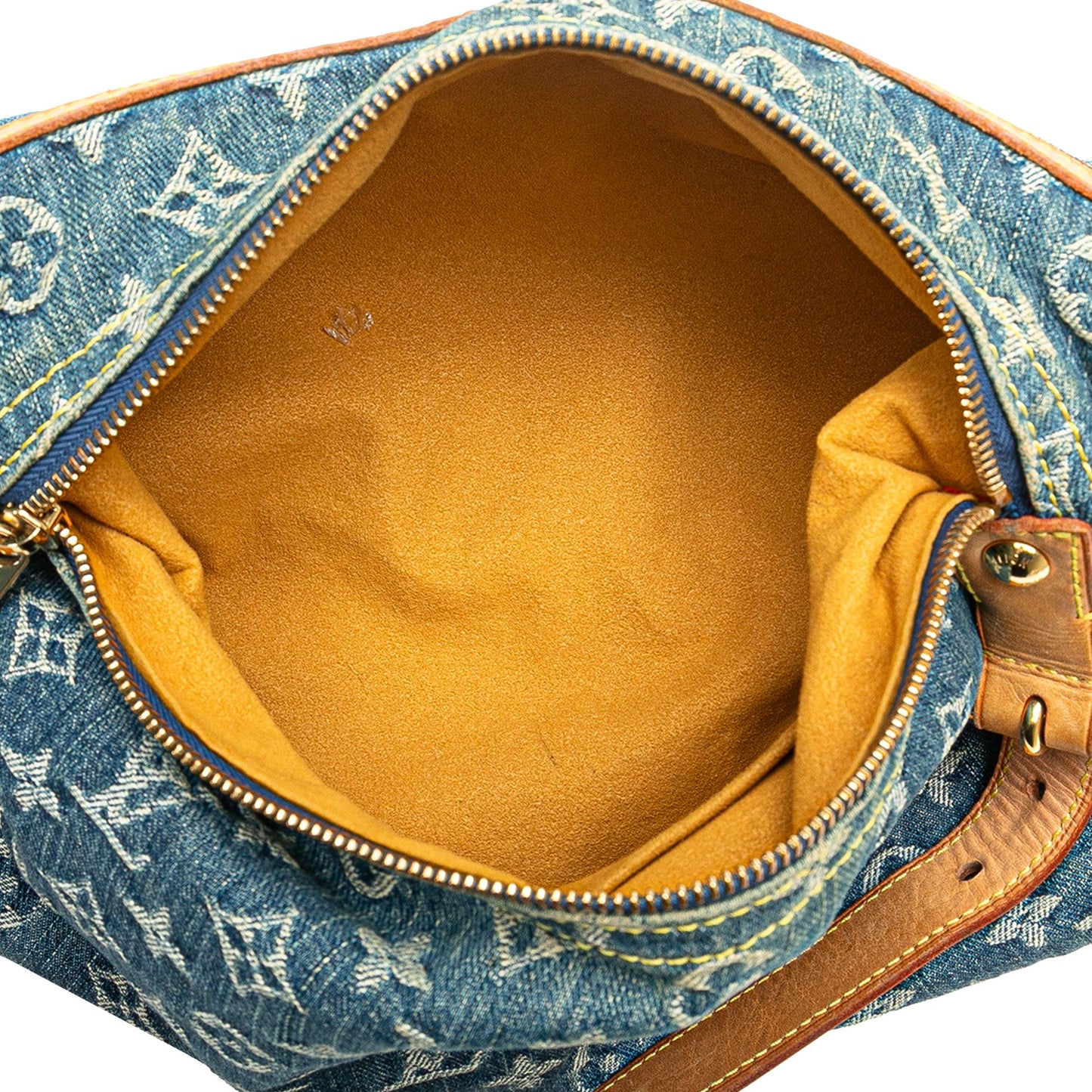 Louis Vuitton Monogram Denim Baggy PM (SHG-Y5dCJE)