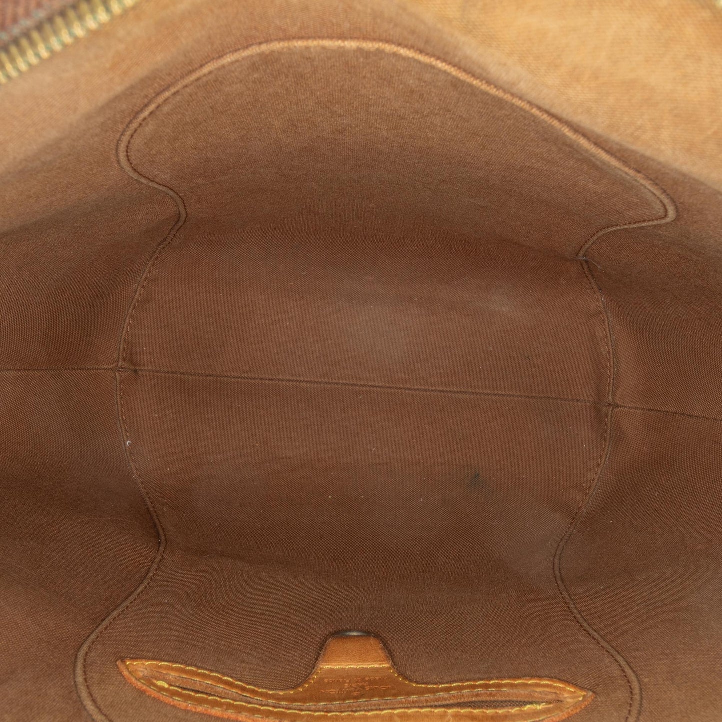 Louis Vuitton Monogram Ellipse GM Shopping Bag (SHG-OuwslC)