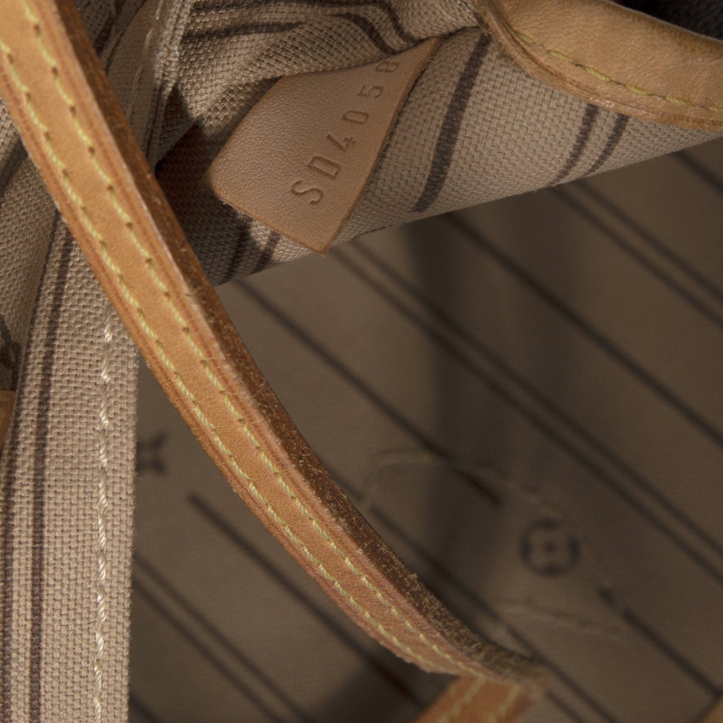 Louis Vuitton Monogram Neverfull MM