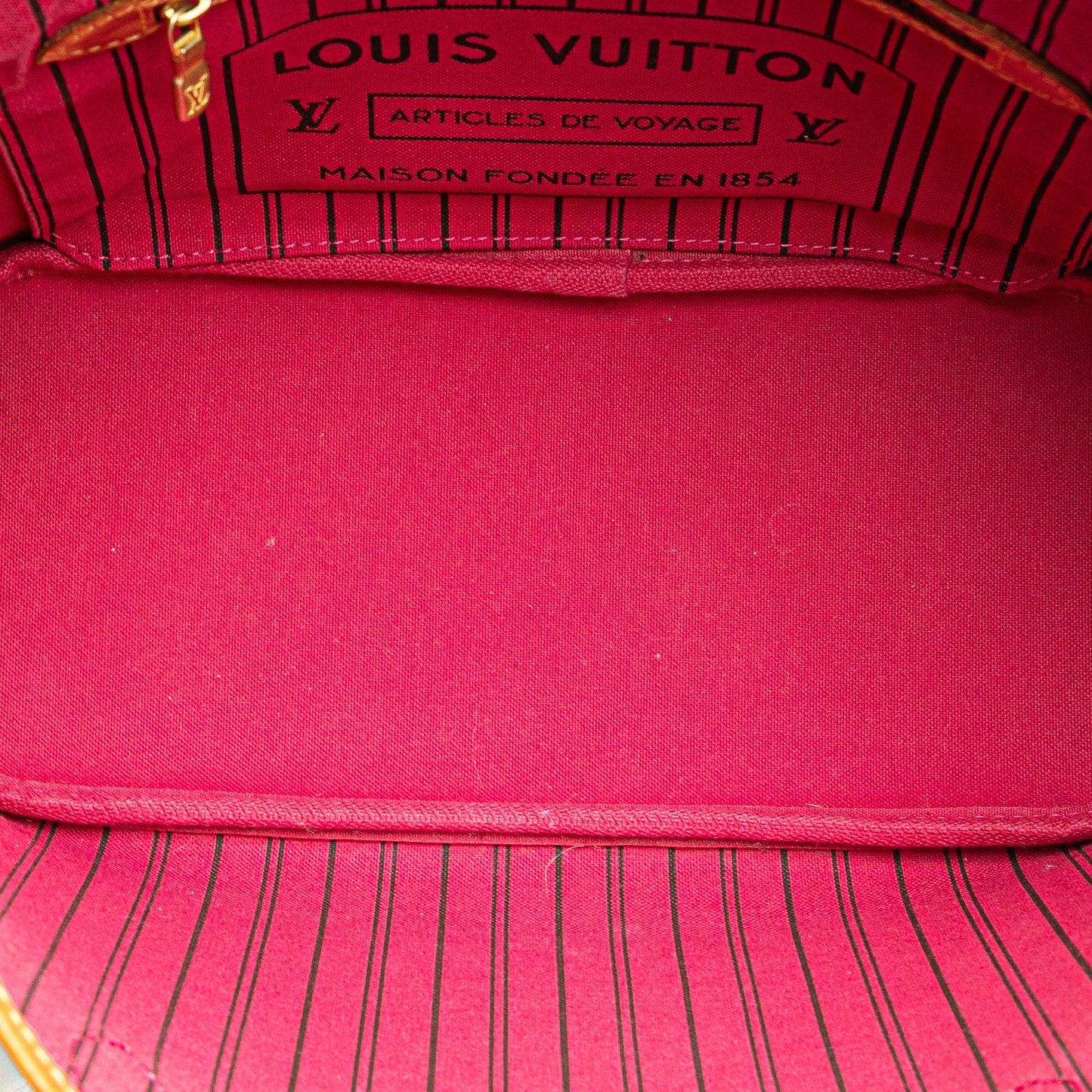 Louis Vuitton Monogram Neverfull PM