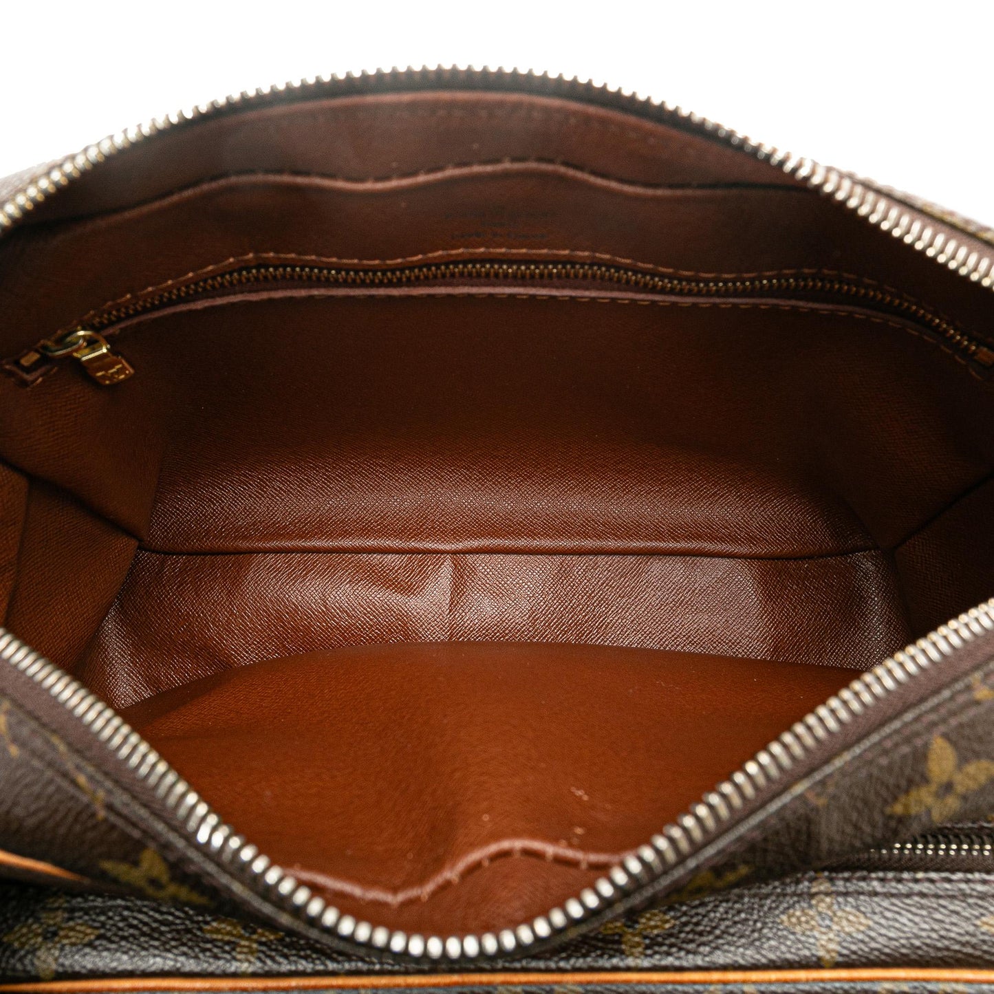 Louis Vuitton Monogram Nil Crossbody Bag (SHG-voQ7kG)