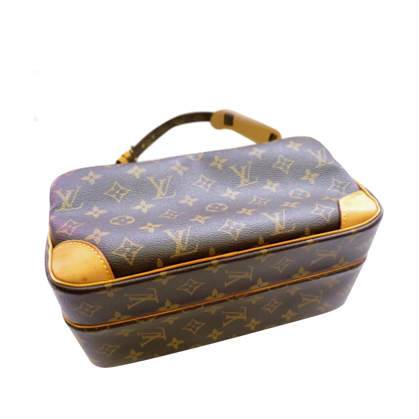 Louis Vuitton Monogram Nile (SHG-puL21k)