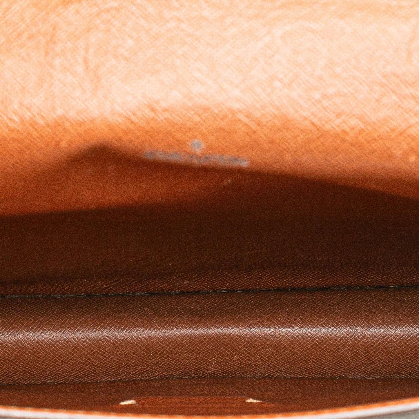 Louis Vuitton Monogram Porte-Documents Senateur (SHG-T4MJee)