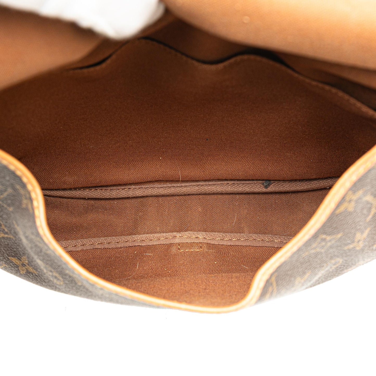Louis Vuitton Monogram Saumur 30