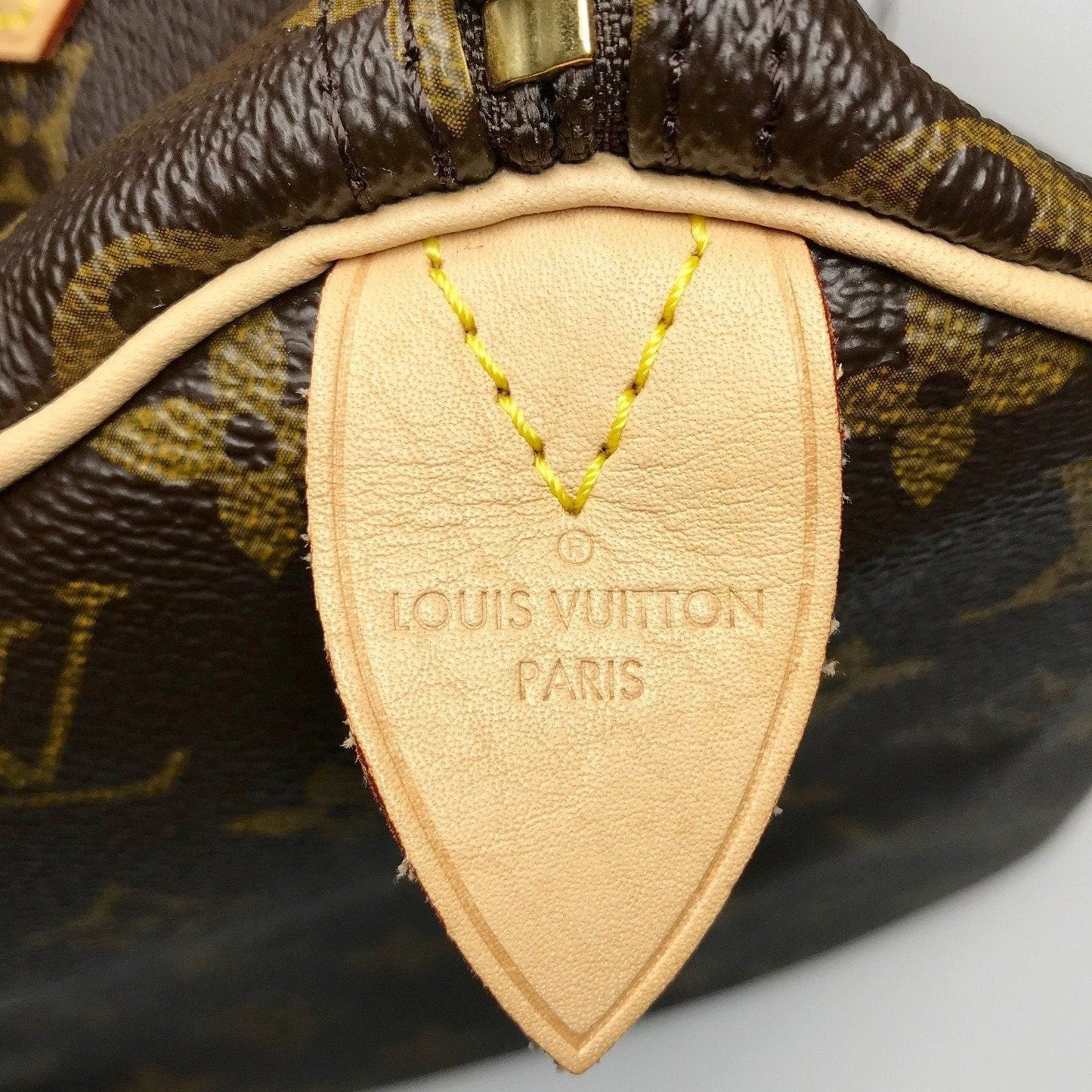 Louis Vuitton Monogram Speedy 30