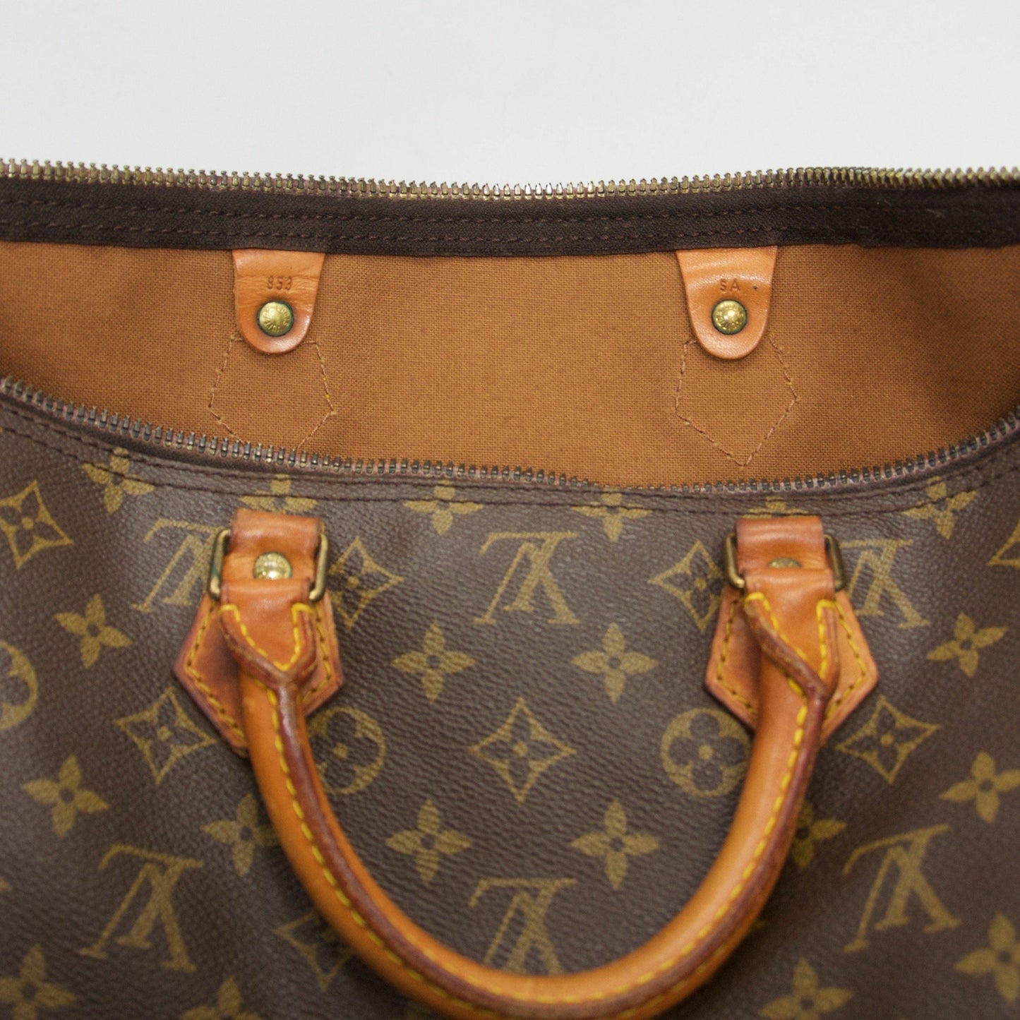 Louis Vuitton Monogram Speedy 40