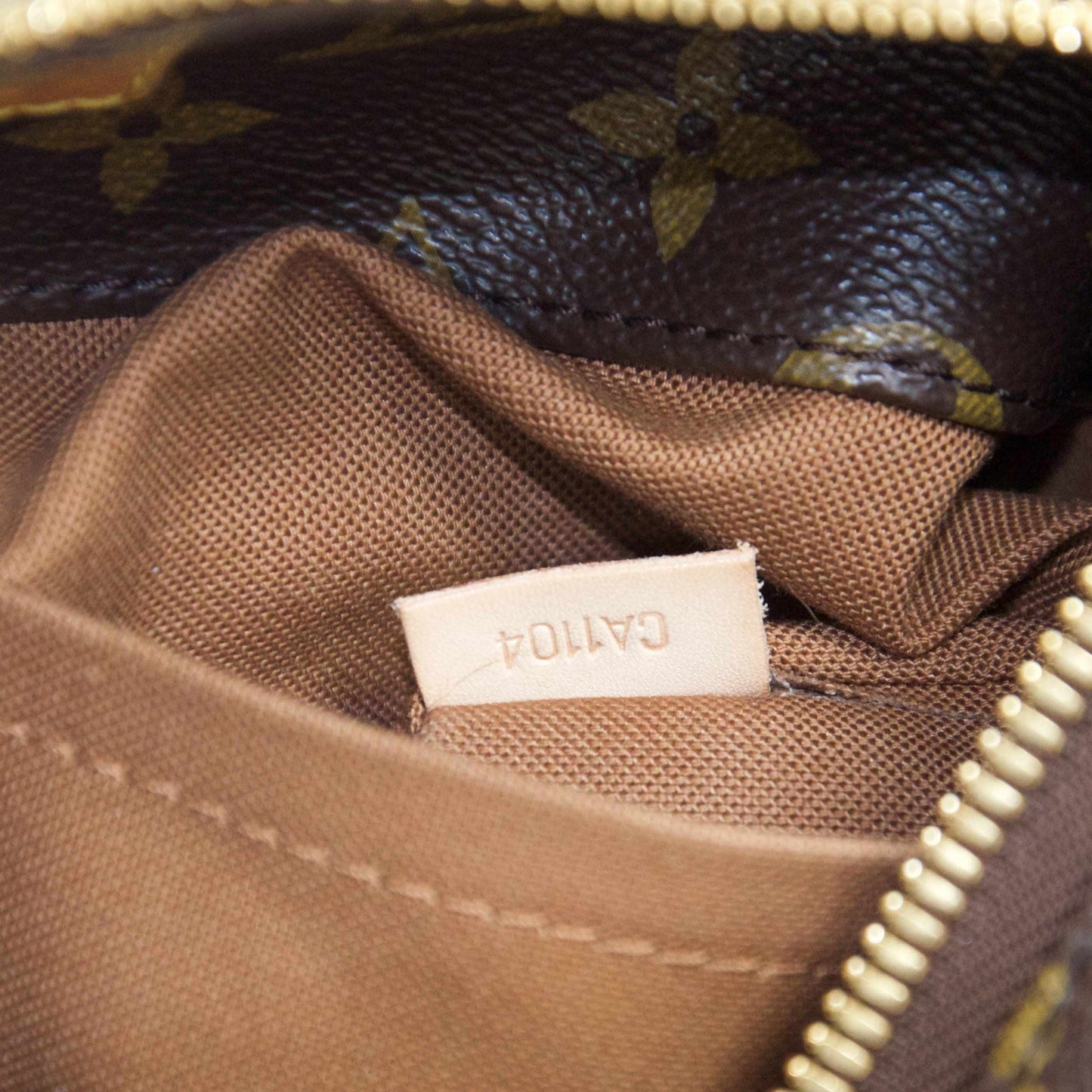 Louis Vuitton Monogram Sully MM