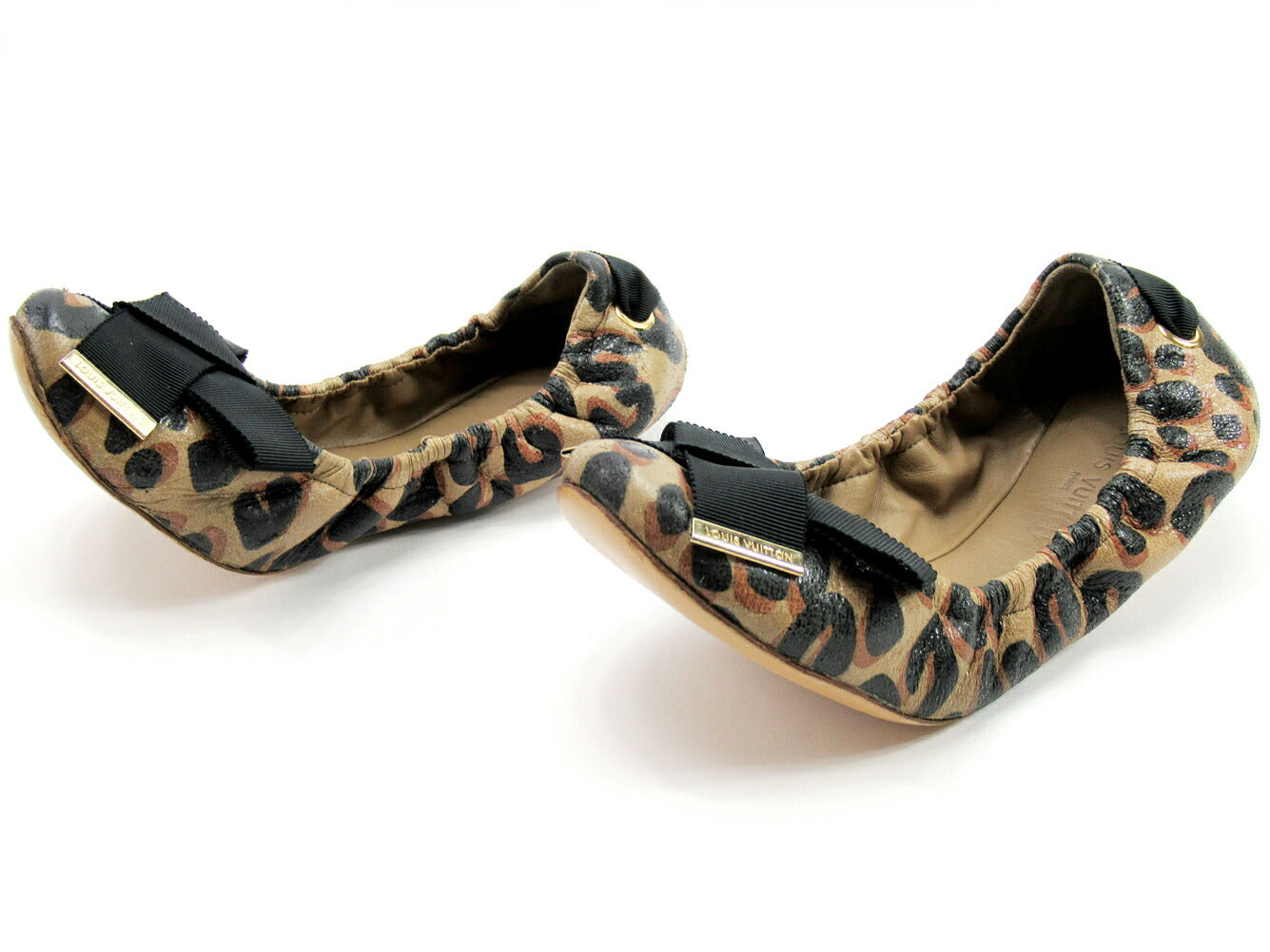 LOUIS VUITTON pumps Beige black M