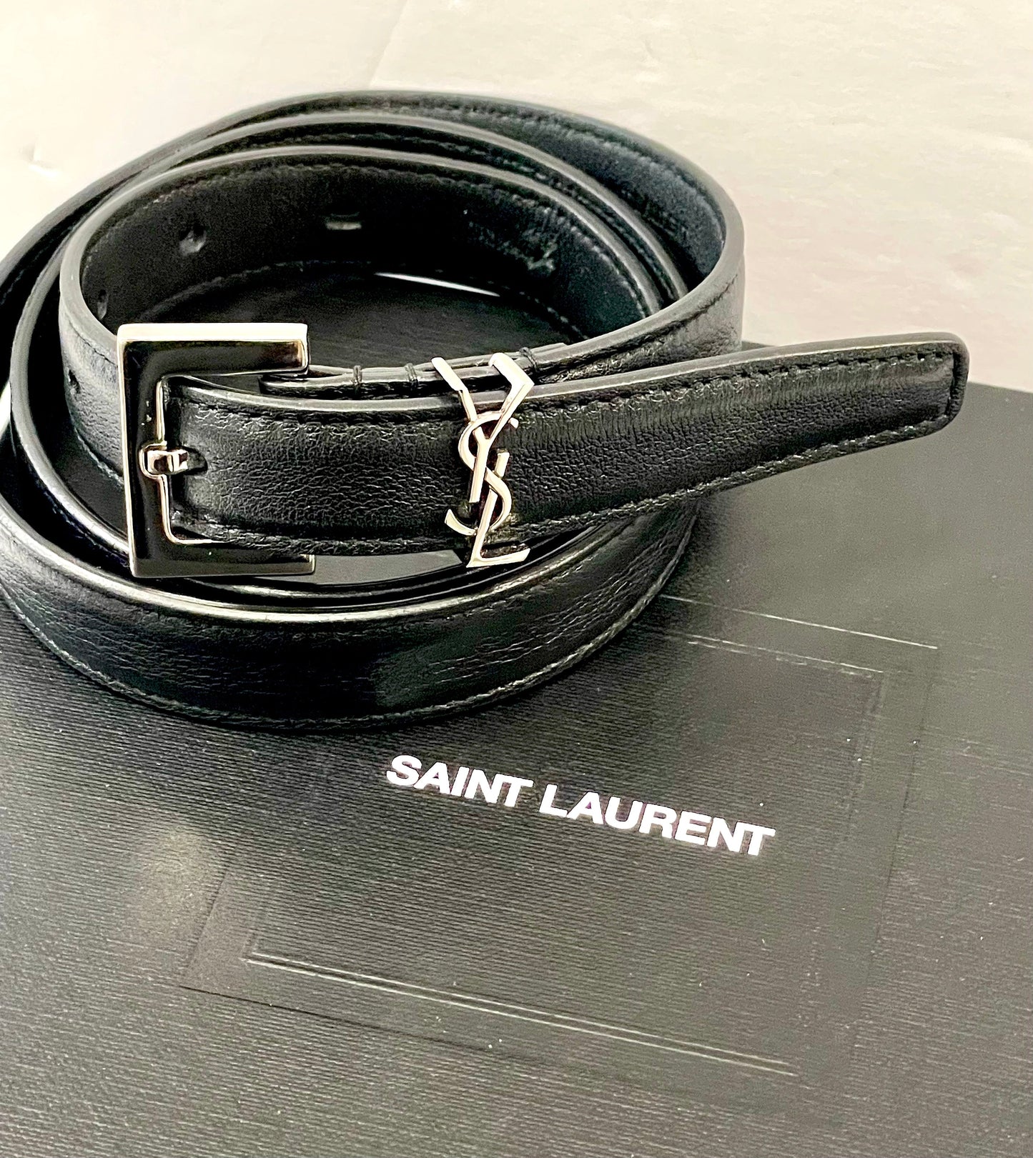 YSL CASSANDRE 20 EMBELLISHED CALFSKIN LEATHER BELT