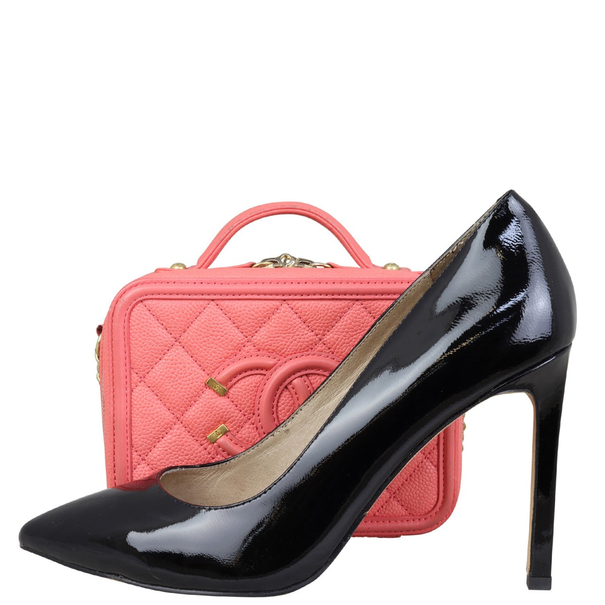 Chanel CC Filigree Vanity Case Small | Bright Coral
