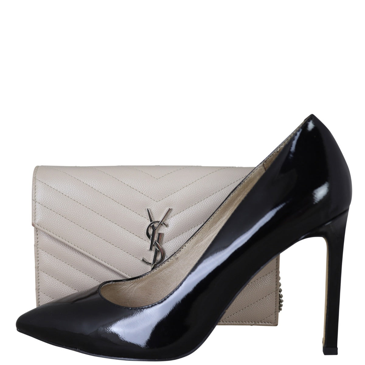 Saint Laurent Cassandre Envelope Chain Wallet