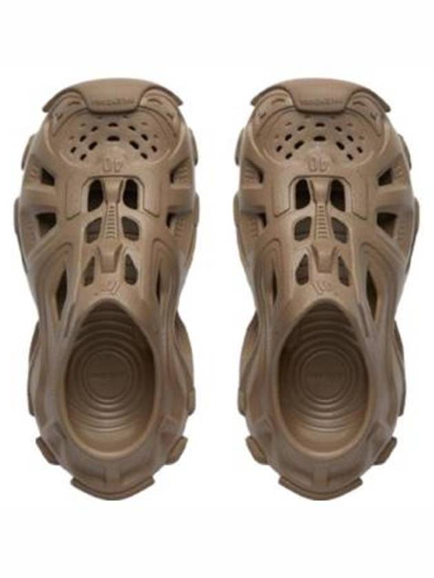 Luxury Balenciaga Trending 2025 HD Embossed Logo Cut-Out Rubber Mule Dark Beige