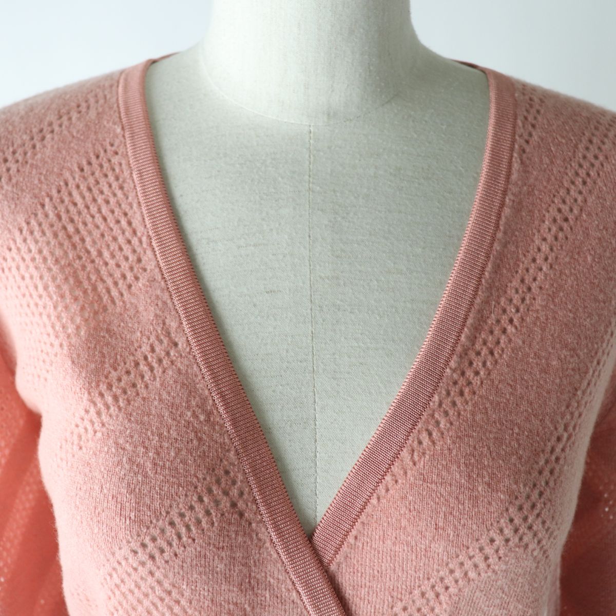 HERMES cardigan Main: 63% wool, Main: 27% nylon, Main: 10% cashmere, Part: 96% silk, Part: 3% nylon Coral pink Women 36