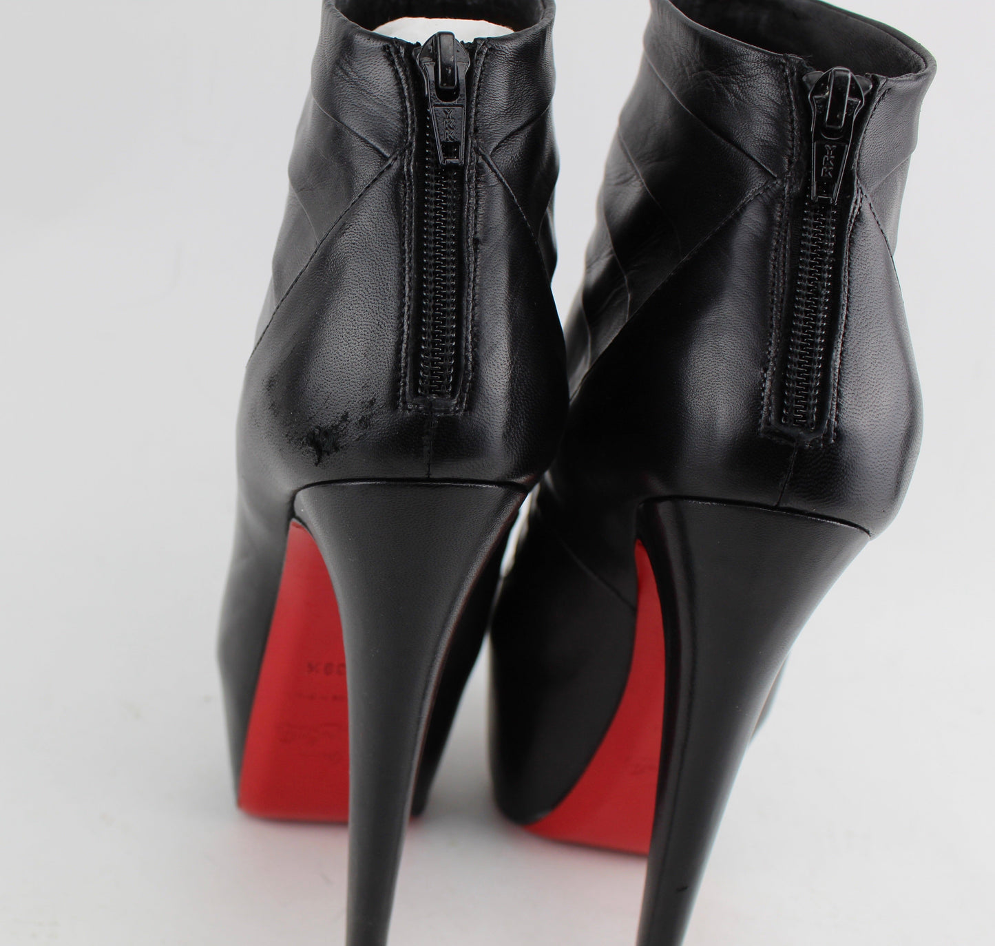 CHRISTIAN LOUBOUTIN AMOR NAPPA BOOTIES SIZE 39.5