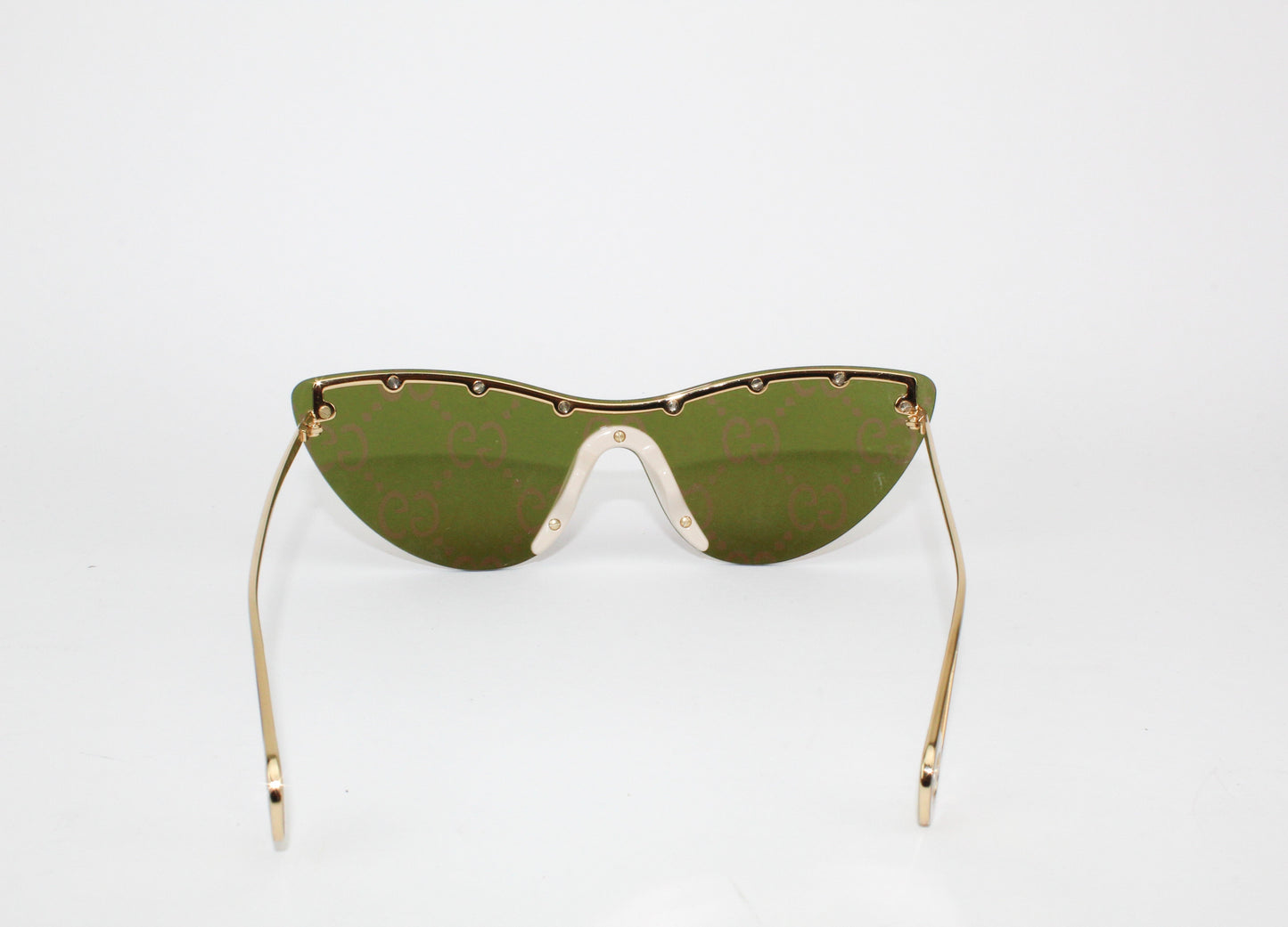 Gucci Cat-eye Mask Sunglasses