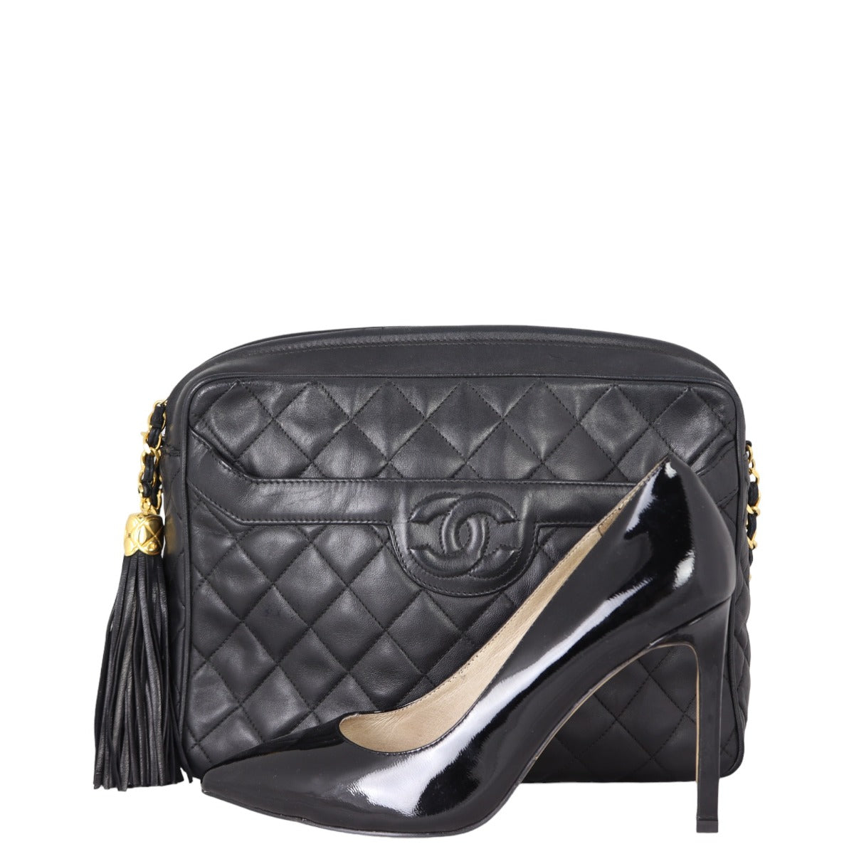 Chanel Vintage Camera Tassel Bag Medium | Lambskin