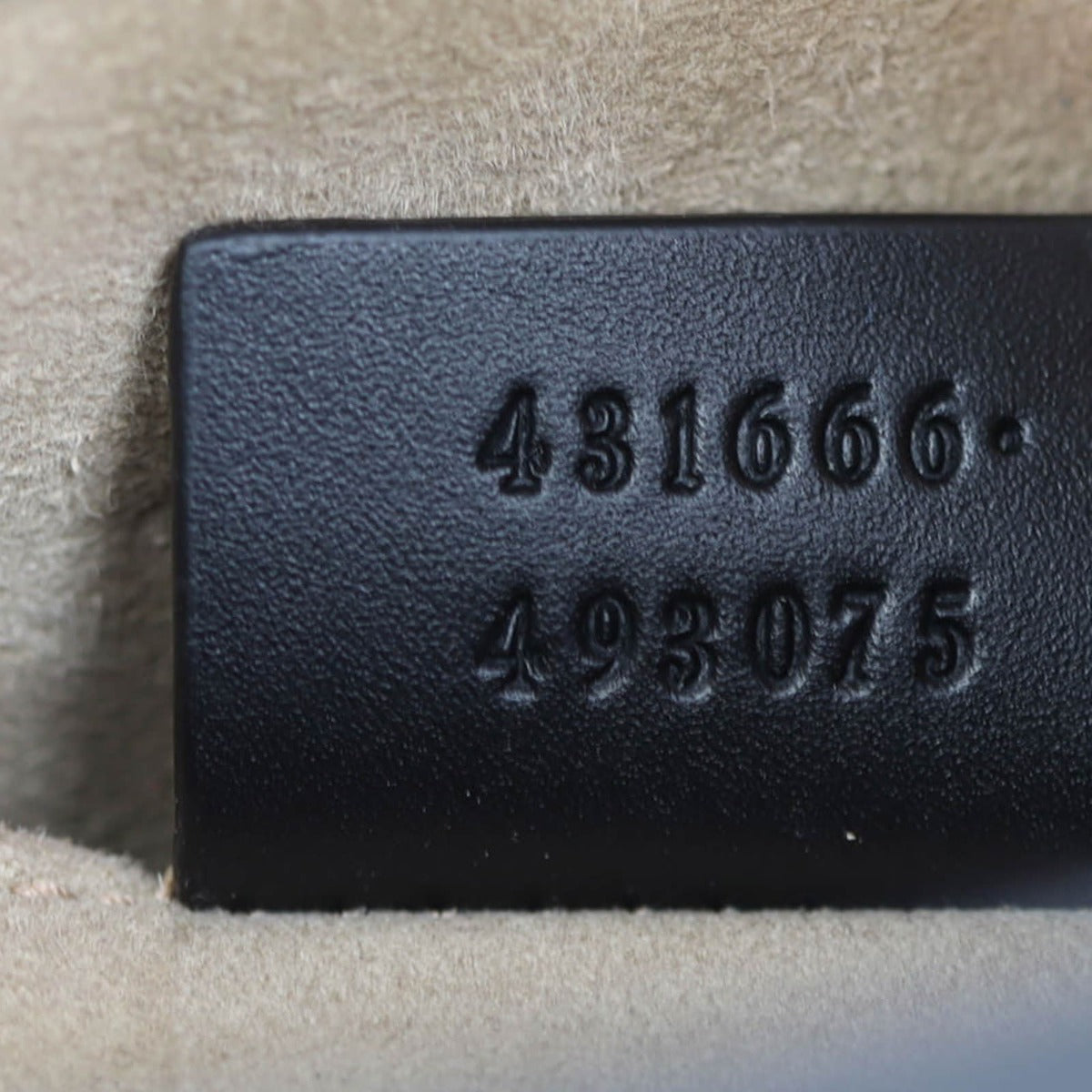 Gucci Sylvie Mini Chain Bag