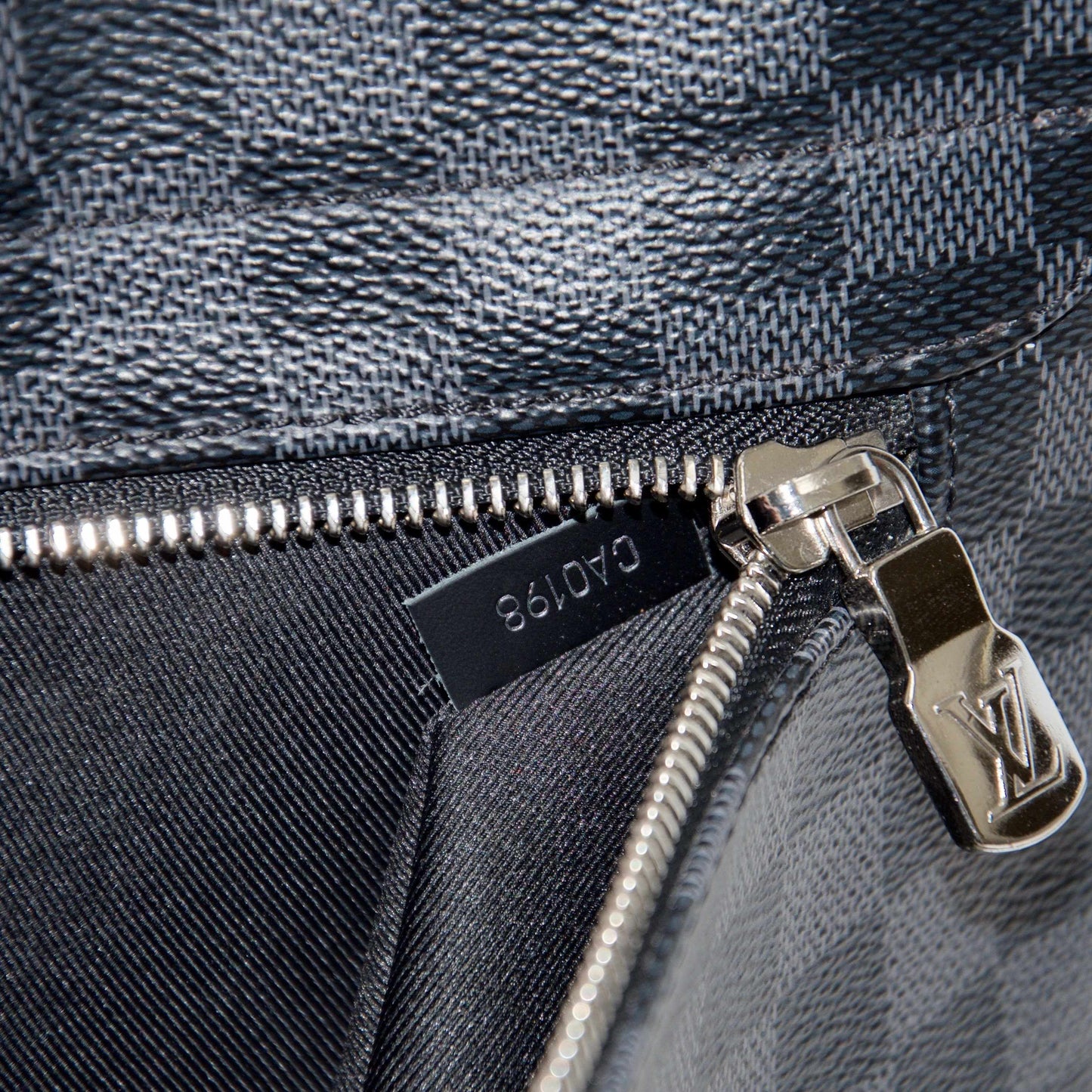 Louis Vuitton Damier Graphite District MM