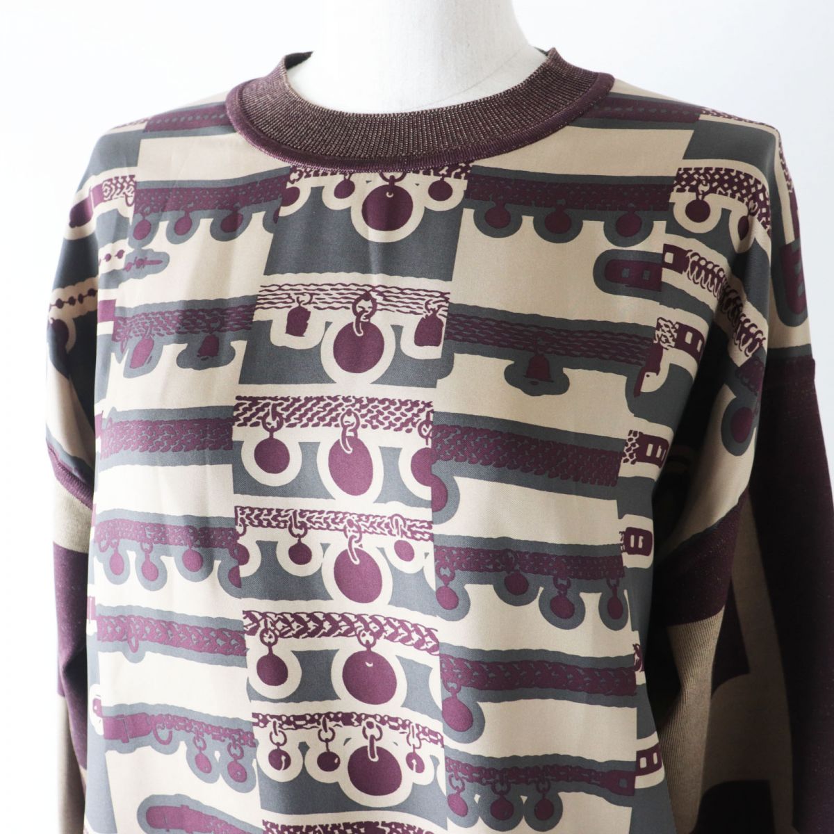 HERMES knit Main: 91% silk, Main: 7% nylon, Main: 2% polyurethane, Part: 100% silk Beige x Bordeauxx Dark Gray type<br> Le Tresorde Medor Rayure Twilen sweater Women 34