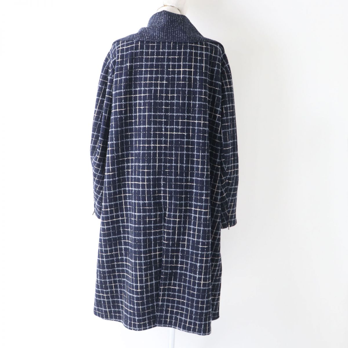 CHANEL coat Image reference Navy x Multi (Block Check Pattern) Women