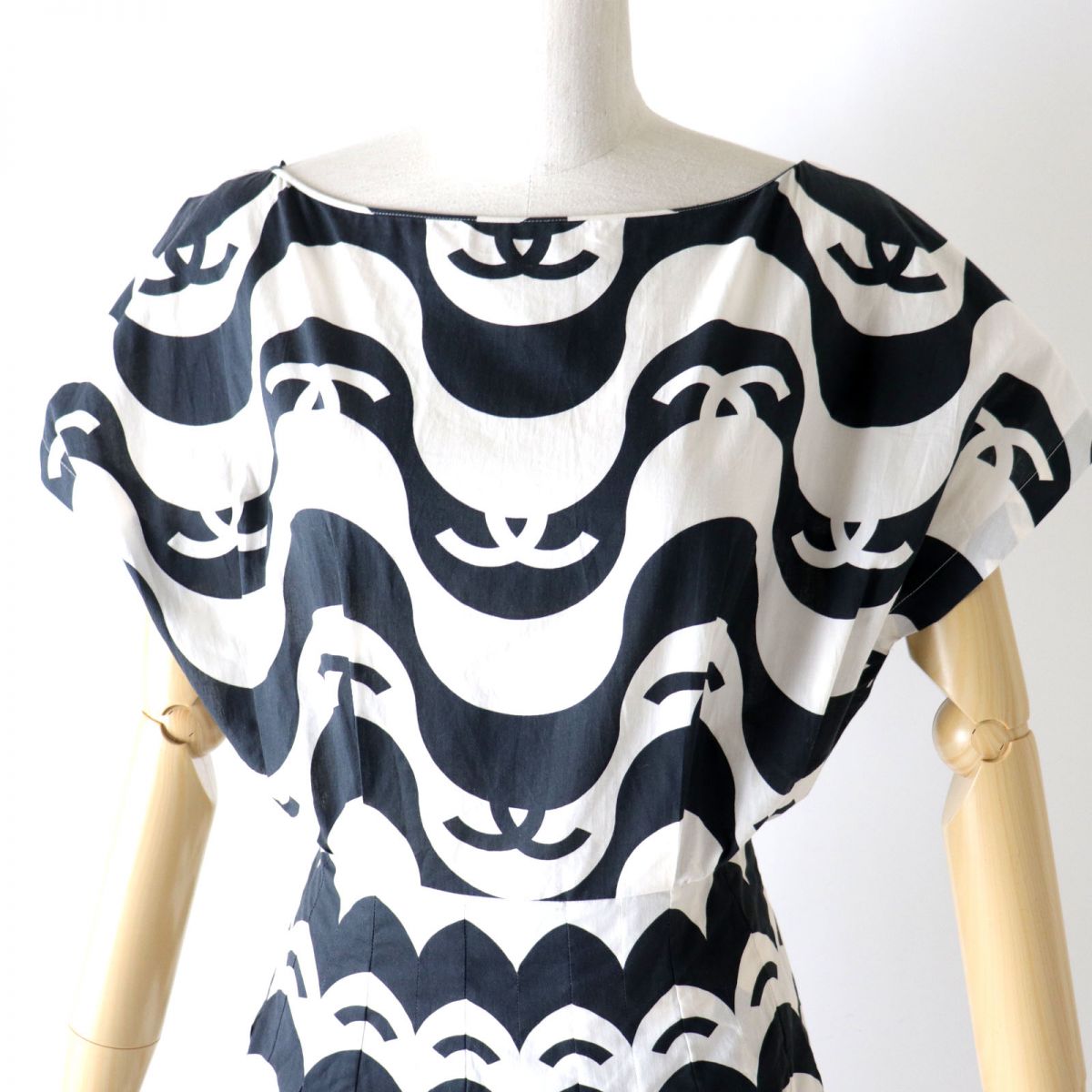 CHANEL one piece Main: 100% cotton Black White Women 34