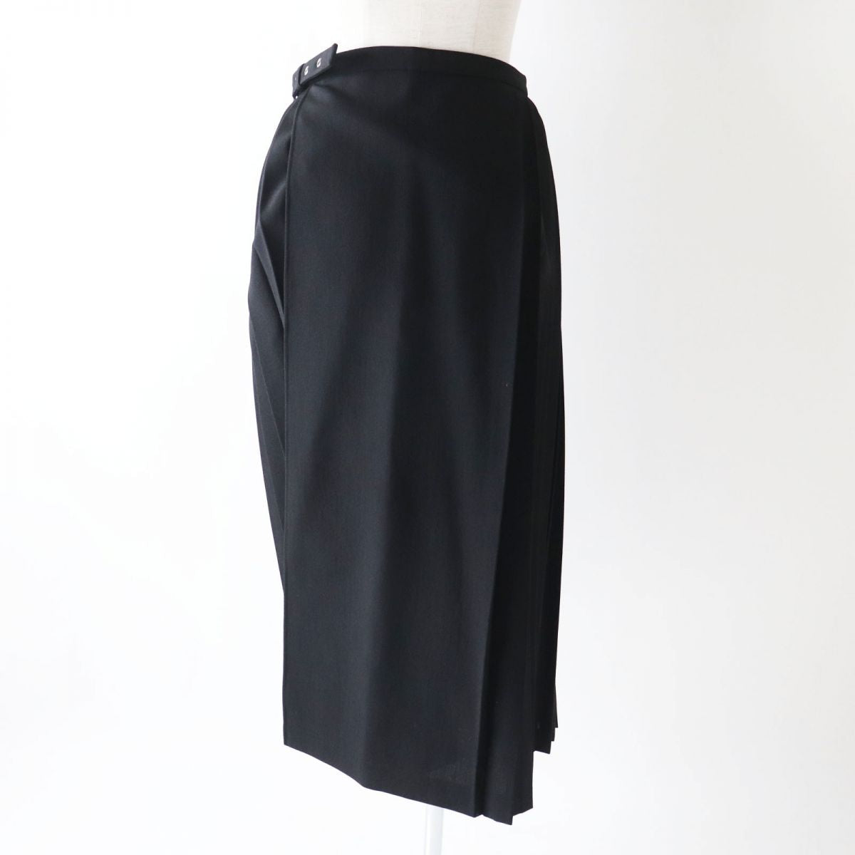 Christian Dior skirt Image reference black Women