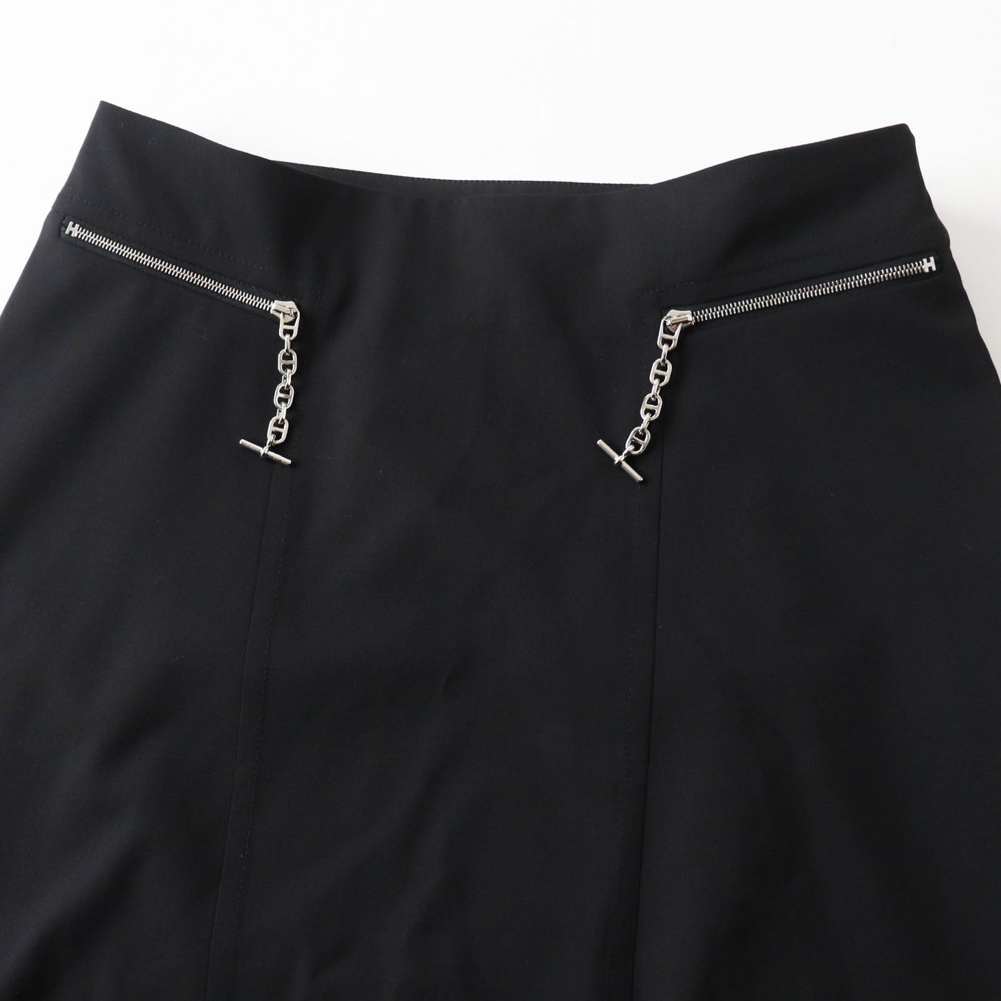 HERMES Tight Skirt Outer: 100% wool, lining trim: 88% rayon, 12% polyester black Women 34