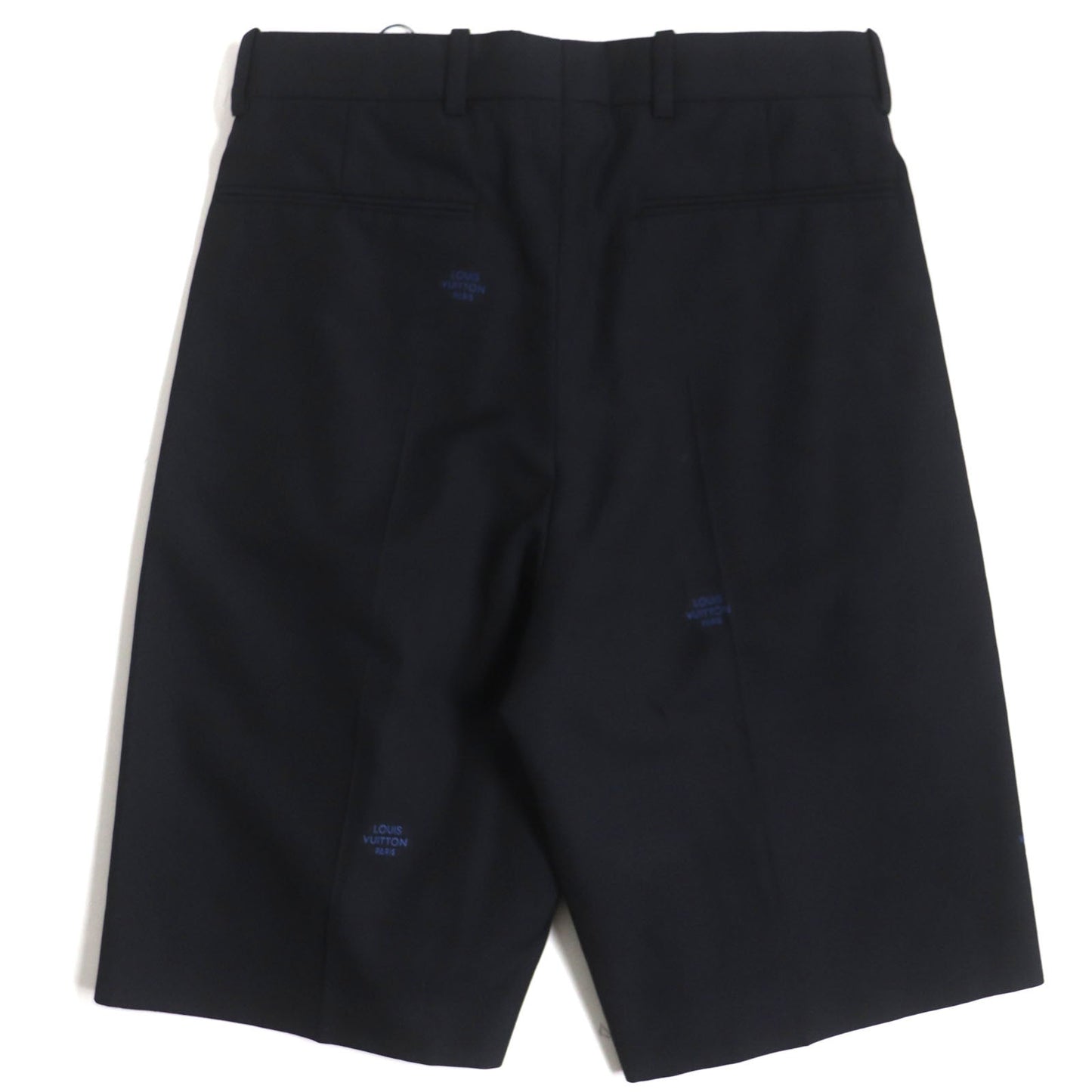 LOUIS VUITTON Shorts Outer: 57% wool, Outer: 43% cotton, Lining: 100% cotton Navy mens 36