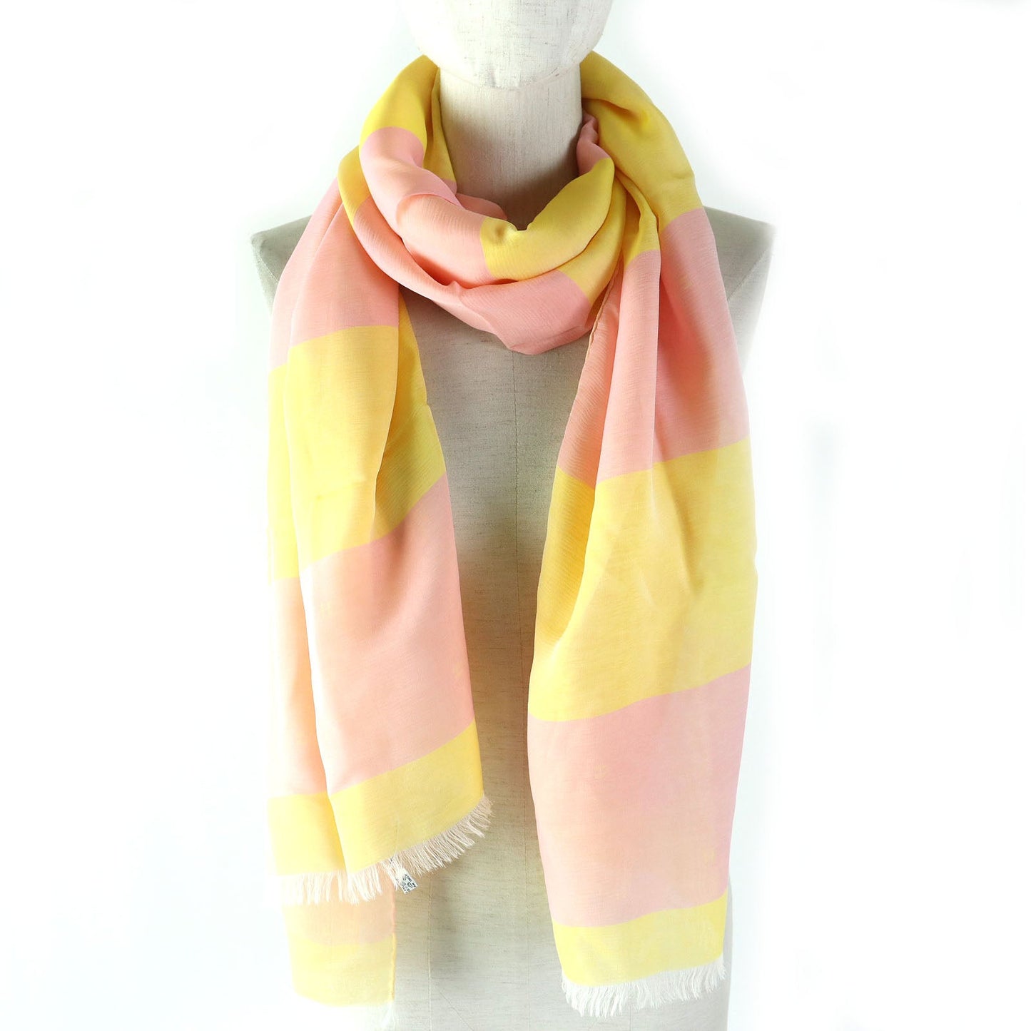 HERMES Stall Main: 100% silk Pink Yellow Women