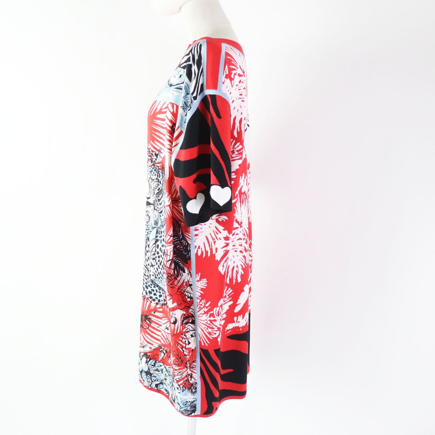 HERMES one piece 3E2827D3 Outer: 100% silk, Other: 86% viscose, 10% silk, 3% polyamide, 1% polyurethane Other: 95% silk, 4% polyamide, 1% polyurethane Red JUNGLE LOVE Women 38