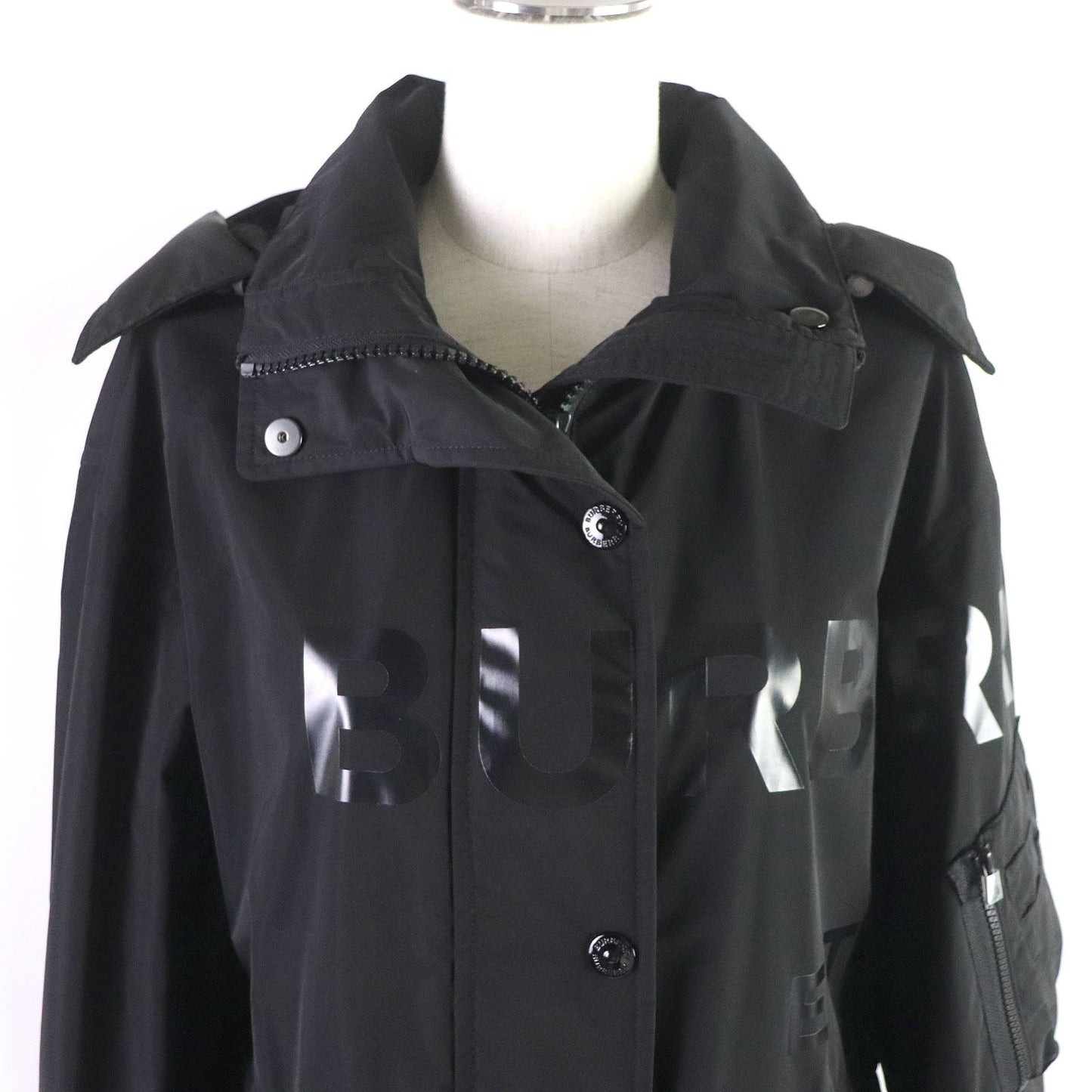 BURBERRY Blouson 8029469 Main: 100% polyester, Sleeve lining: 100% cupra black Women 36