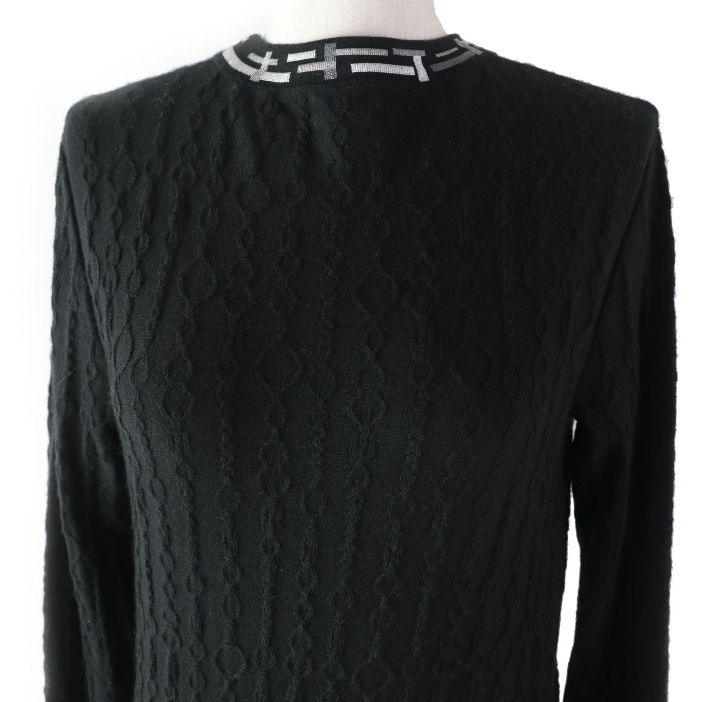 HERMES knit 3H2619DA Outer fabric: 46% cashmere, Outer fabric: 46% silk, Outer fabric: 7% nylon, Outer fabric: 2% polyurethane, Collar and cuffs: 50% silk, 42% cashmere, 6% nylon, 2% polyurethane black De Re Boucle Women 34