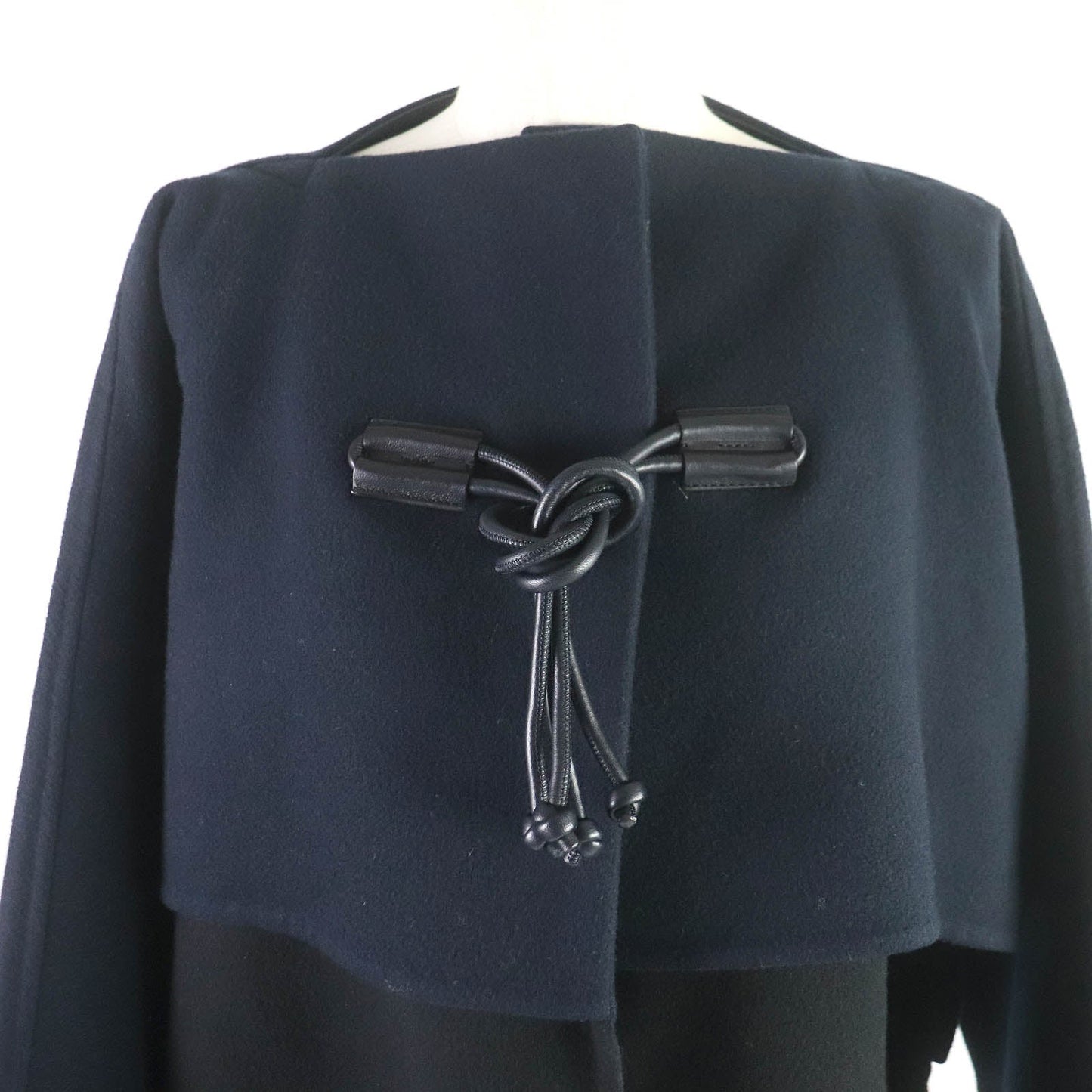 HERMES coat 2H0114DB Main: 100% cashmere, part: lamb leather Black navy Women 36
