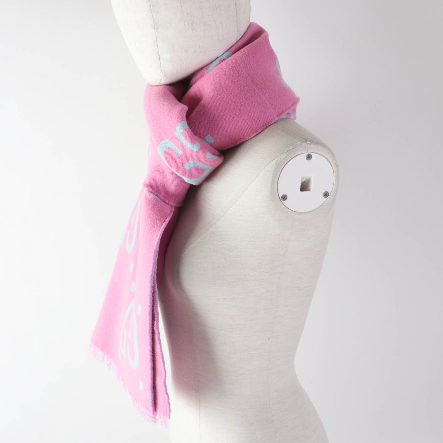 GUCCI Scarf 505395 Main: 91% wool, Main: 9% silk Pink light blue Women