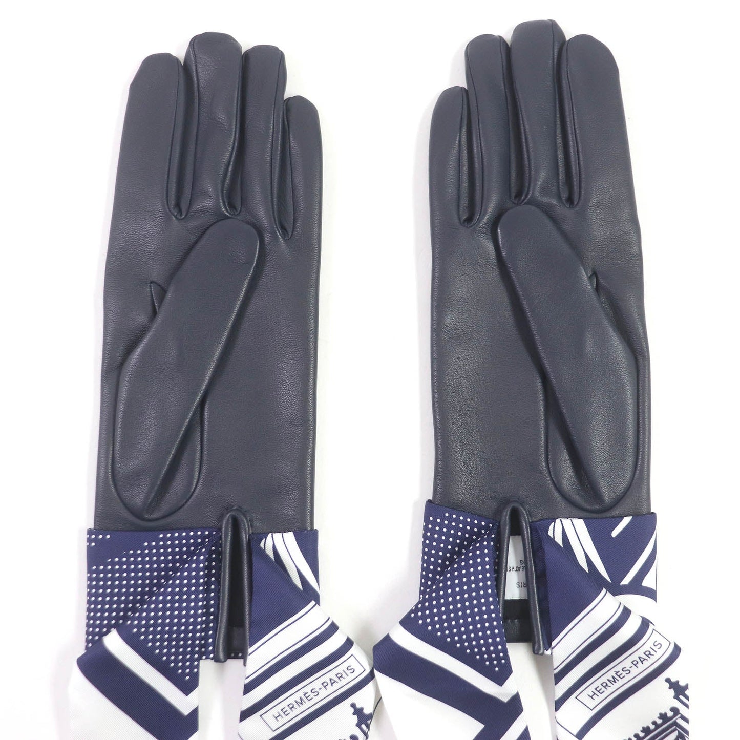HERMES gloves Main: Lamb leather, Lining and scarf: 100% silk Navy Women 7.5