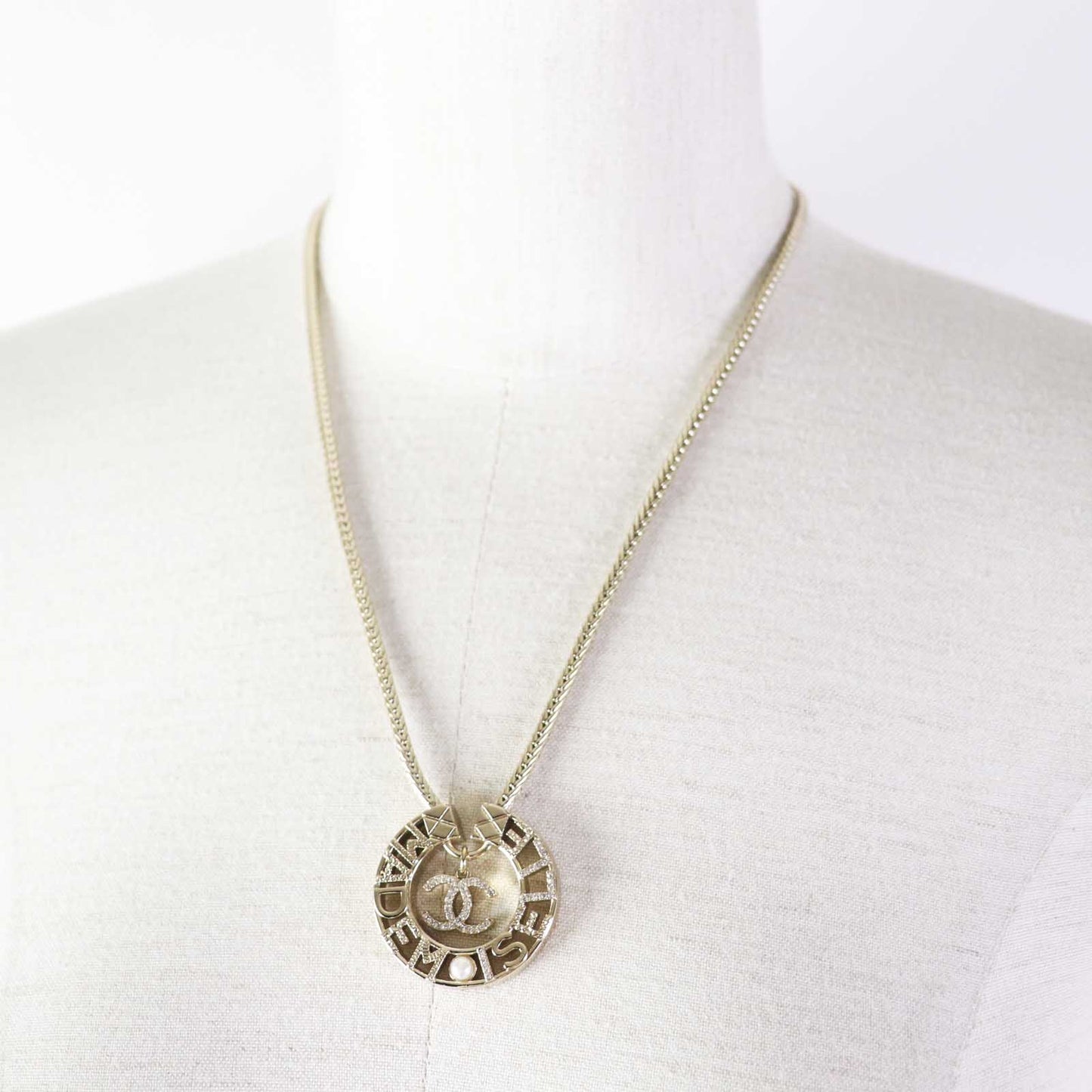 CHANEL Necklace Y22X Gold Plated, Faux Pearl, Rhinestone gold MADEMOISELLE Women