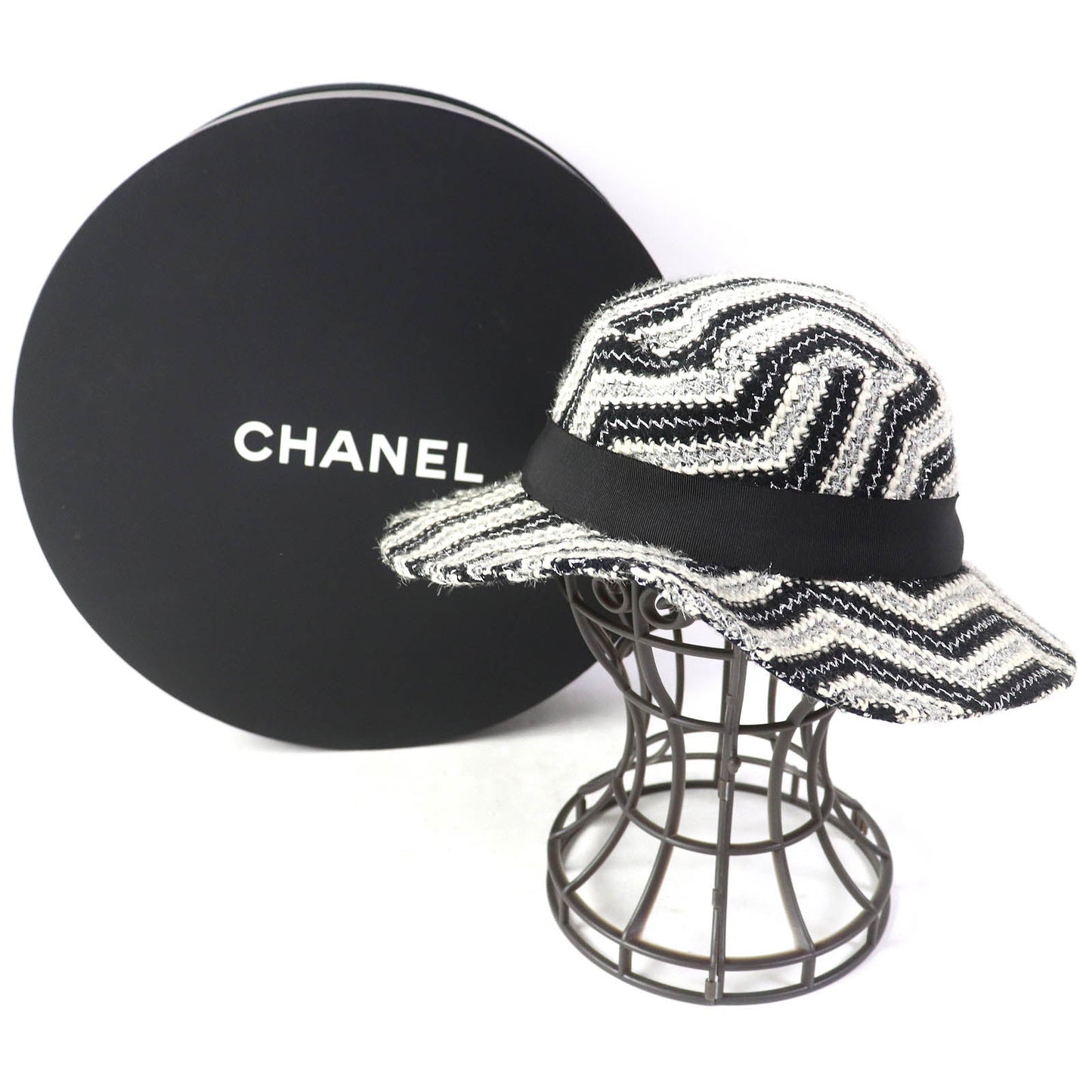 CHANEL hat 47% wool, 42% acrylic, 10% other, 1% cupra Black White Silver Women 57