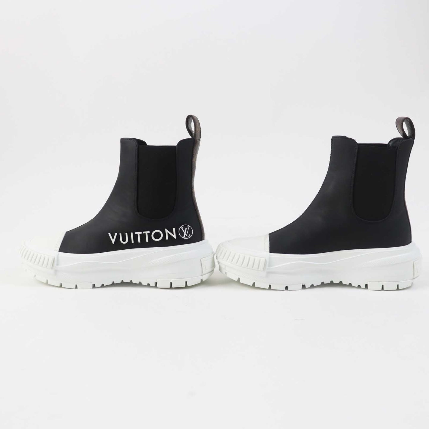 LOUIS VUITTON short boots Part: Leather Black White LV squad line Women 35