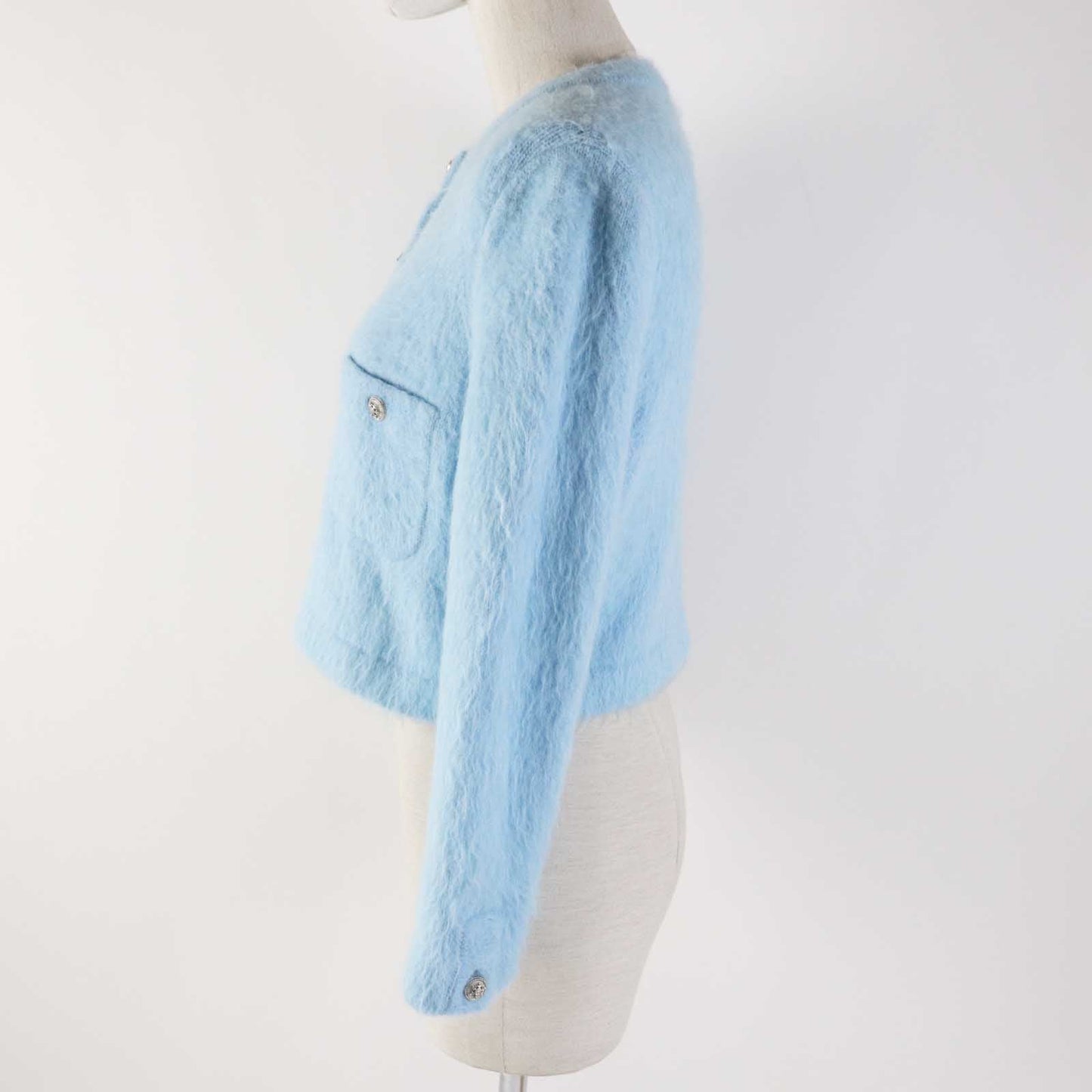 CHANEL cardigan P62193 19B Main: 58% cashmere, 28% alpaca, 14% polyamide Light blue Women 36