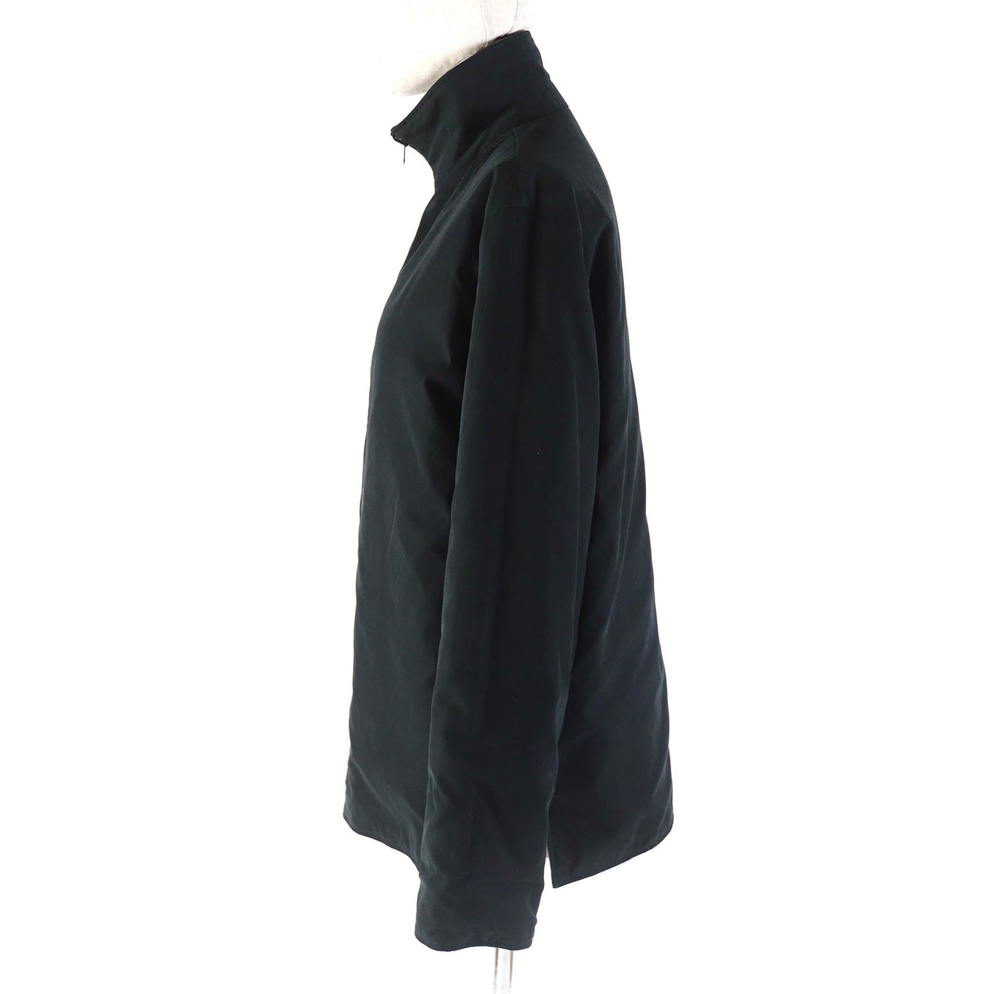 HERMES No color jacket Outer: 100% silk, Filling: 100% polyester, Lining: 100% cotton, Lining: 85% polyester, Lining: 15% nylon Brown type Multicolor LES MYTHOLOGIES DES HOMMES ROUGES The legend of the brown men Women