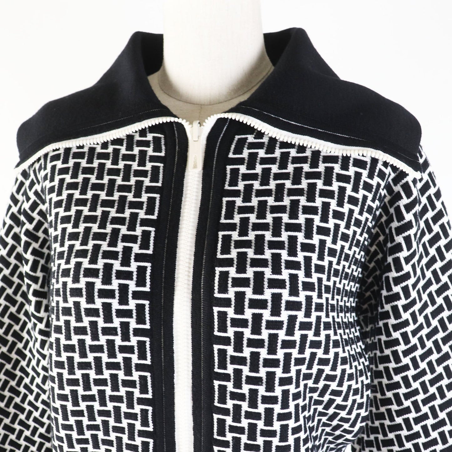 HERMES Blouson 2H2200DD Main: 60% wool, Main: 40% polypropylene, Part: 93% wool, Part: 6% nylon, Part: 1% polyurethane Black White cartouche Women 34